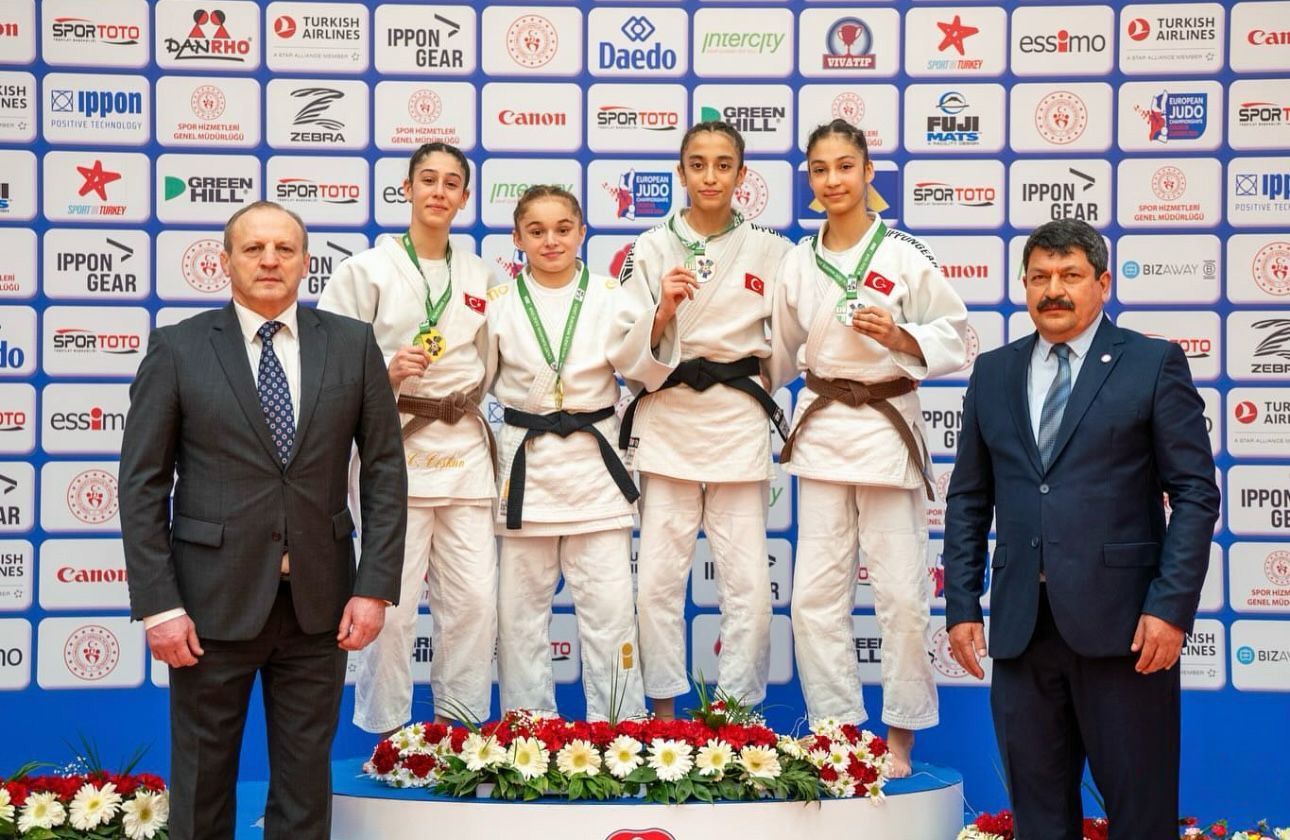 JUDODA 6 MADALYA BİRDEN