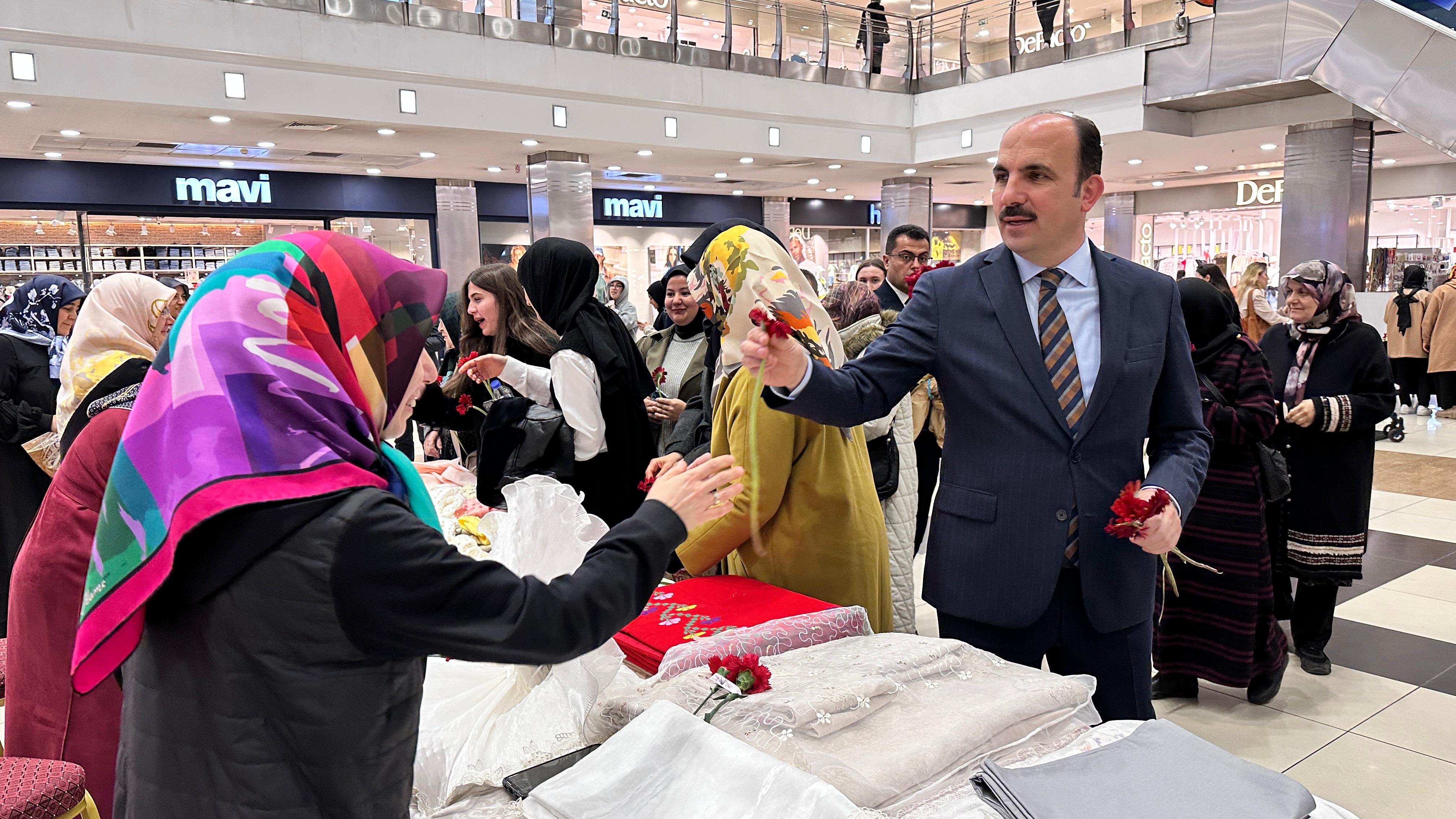 BAŞKAN ALTAY KONYALI KADINLARIN 8 MART DÜNYA KADINLAR GÜNÜ’NÜ KUTLADI