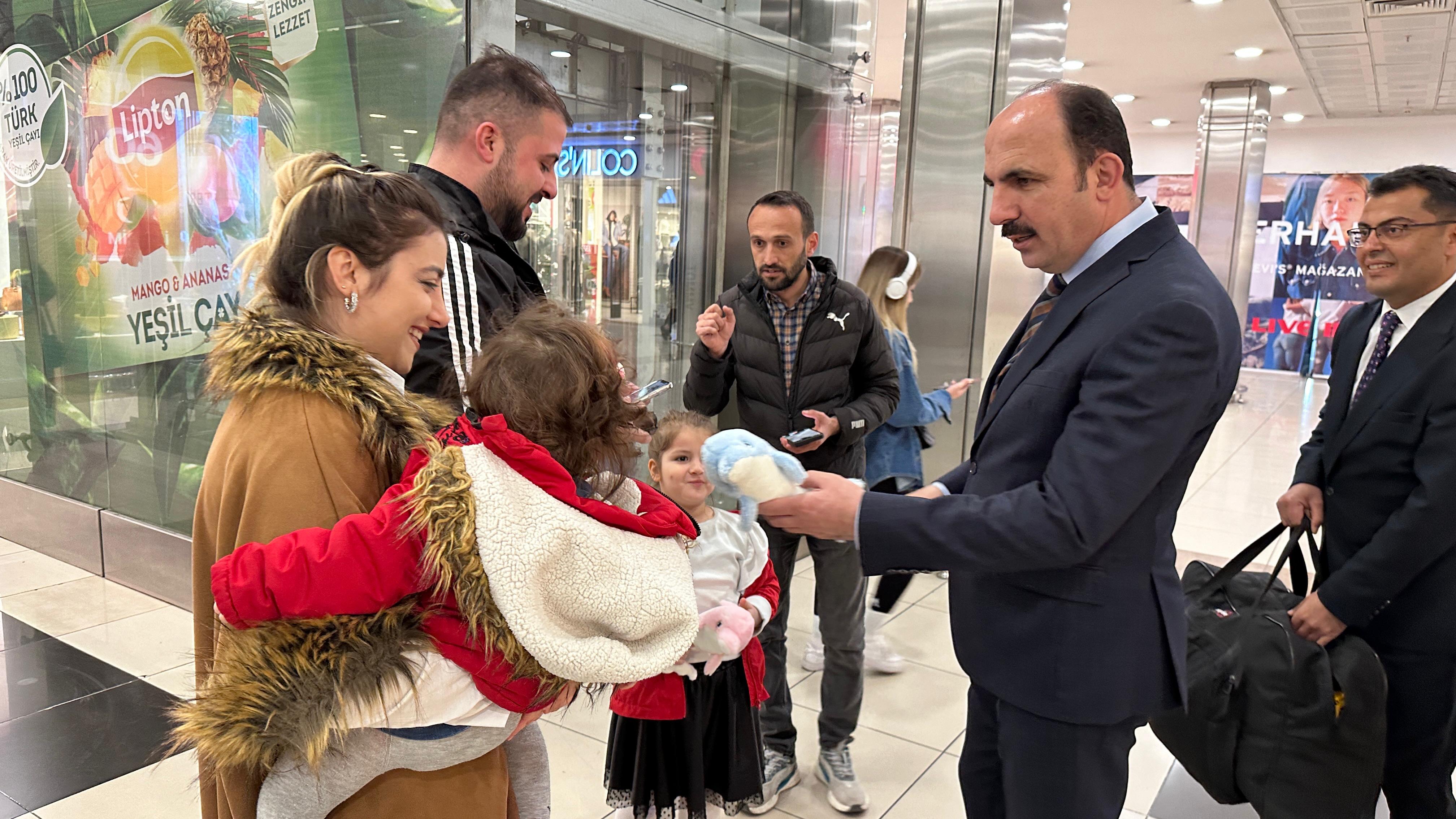 BAŞKAN ALTAY KONYALI KADINLARIN 8 MART DÜNYA KADINLAR GÜNÜ’NÜ KUTLADI