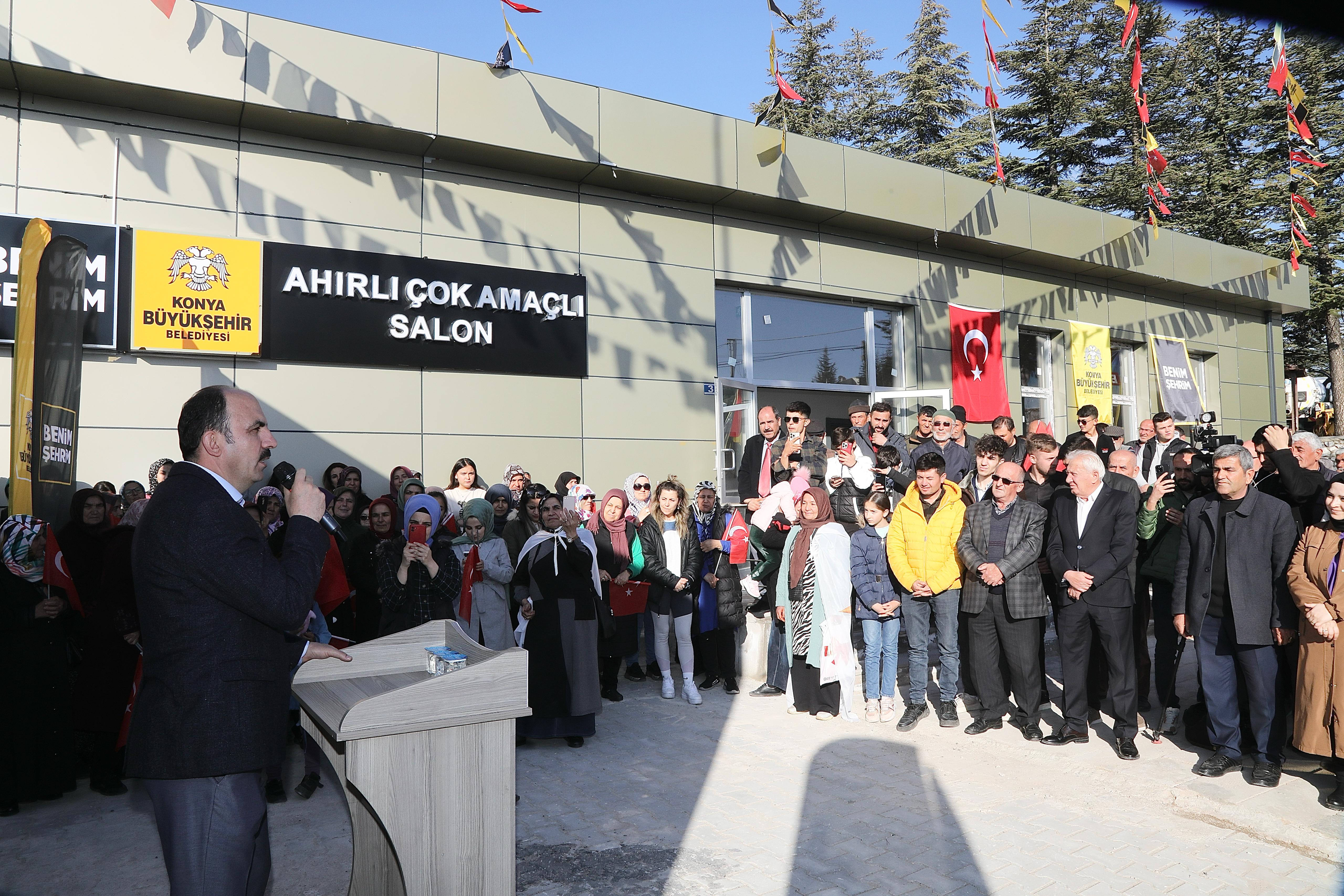 BAŞKAN ALTAY AHIRLI VE YALIHÜYÜK İLÇELERİNİ ZİYARET ETTİ, AHIRLI ÇOK AMAÇLI SALONUN AÇILIŞINI YAPTI