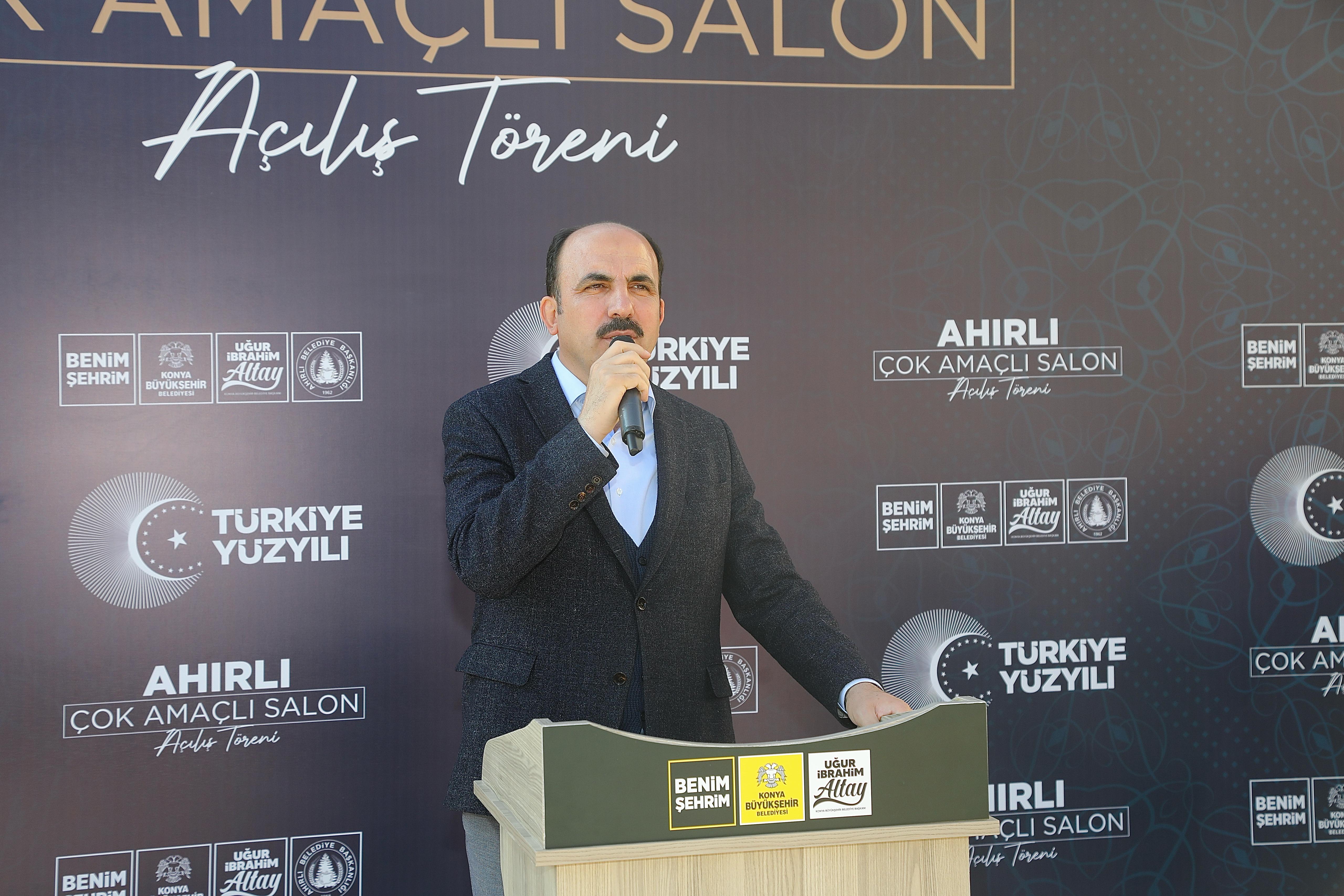 BAŞKAN ALTAY AHIRLI VE YALIHÜYÜK İLÇELERİNİ ZİYARET ETTİ, AHIRLI ÇOK AMAÇLI SALONUN AÇILIŞINI YAPTI