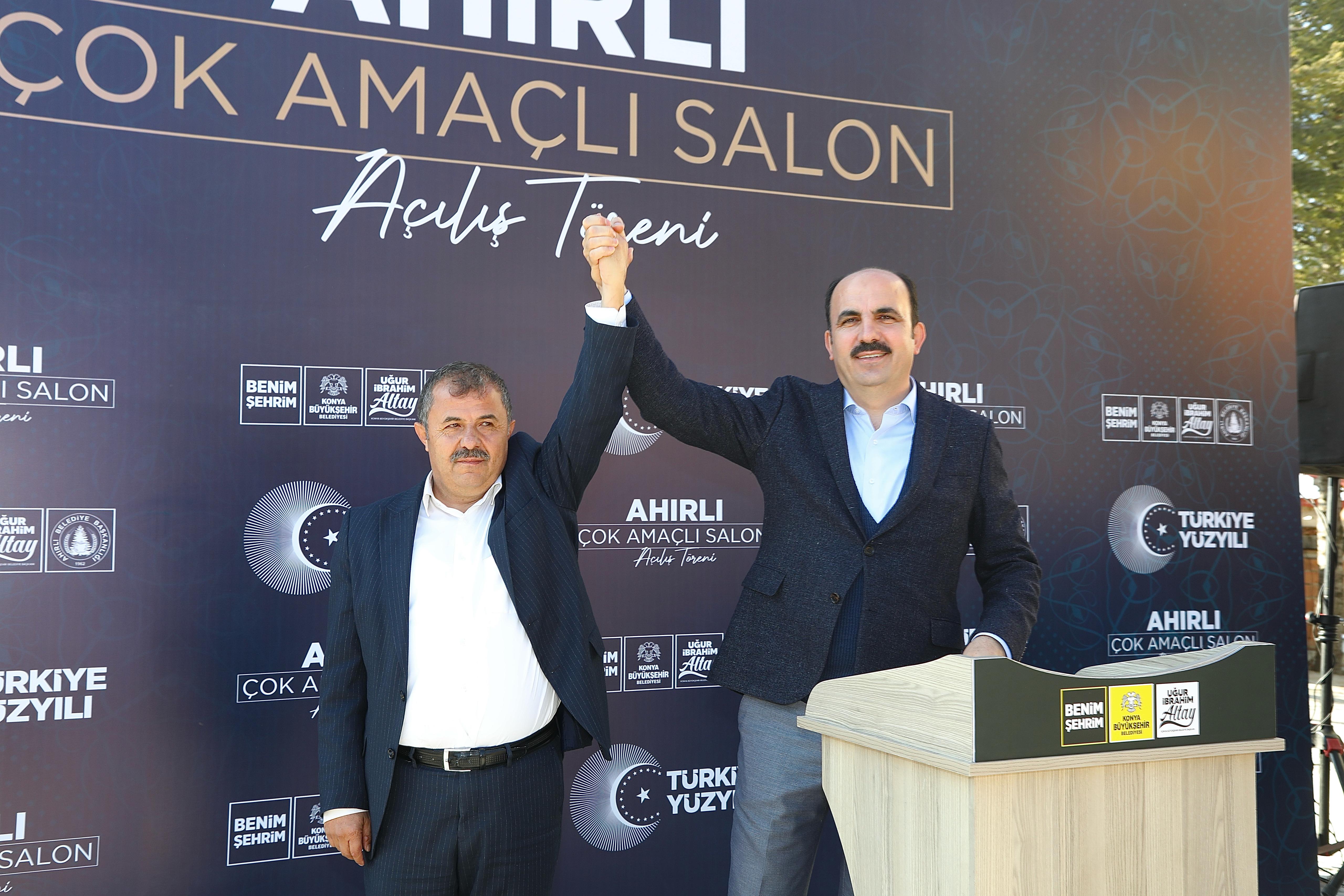 BAŞKAN ALTAY AHIRLI VE YALIHÜYÜK İLÇELERİNİ ZİYARET ETTİ, AHIRLI ÇOK AMAÇLI SALONUN AÇILIŞINI YAPTI