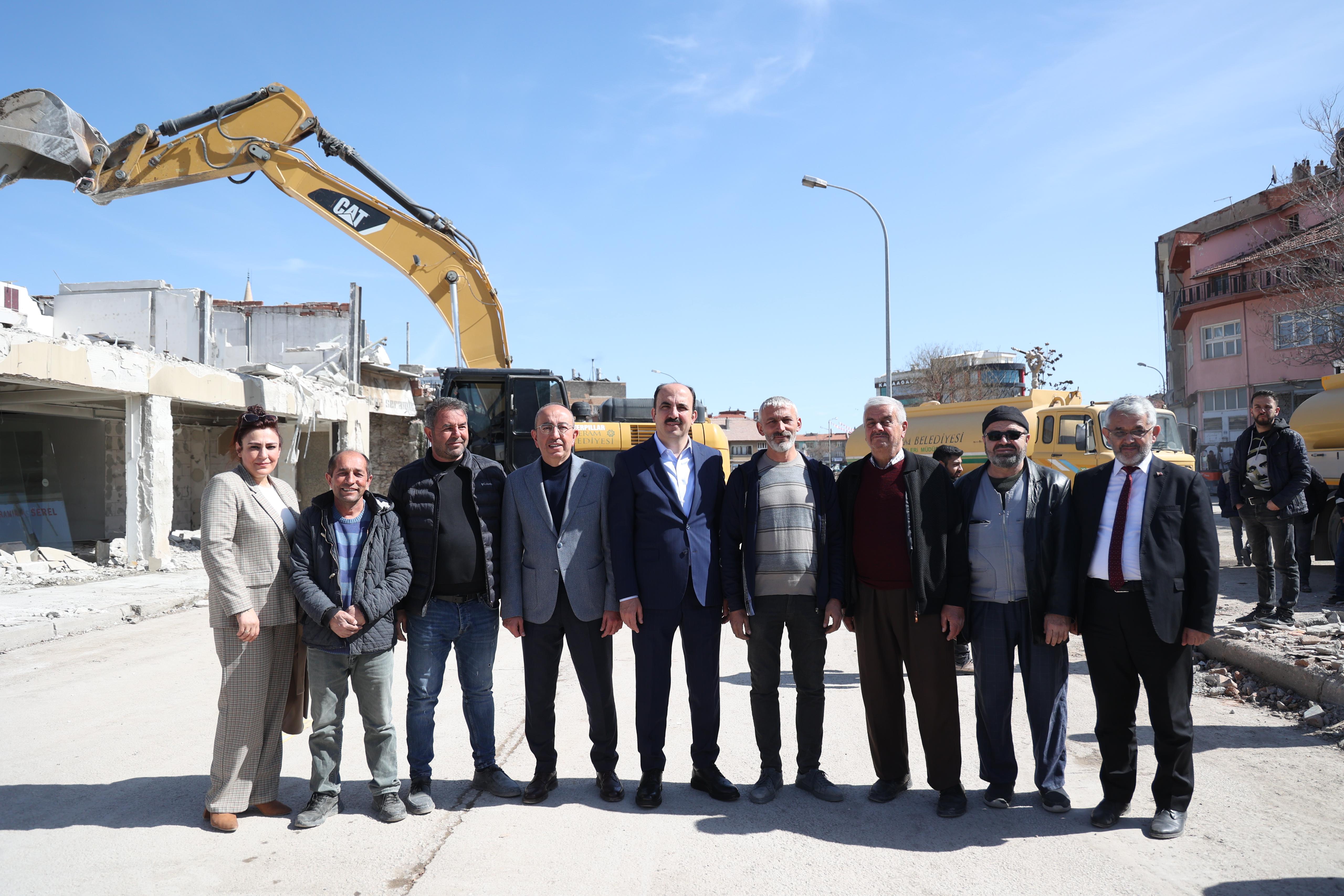 BAŞKAN ALTAY: “KONYA’DA YENİDEN SUR İÇİNİ KONUŞTUĞUMUZ BİR DÖNEM BAŞLAYACAK”