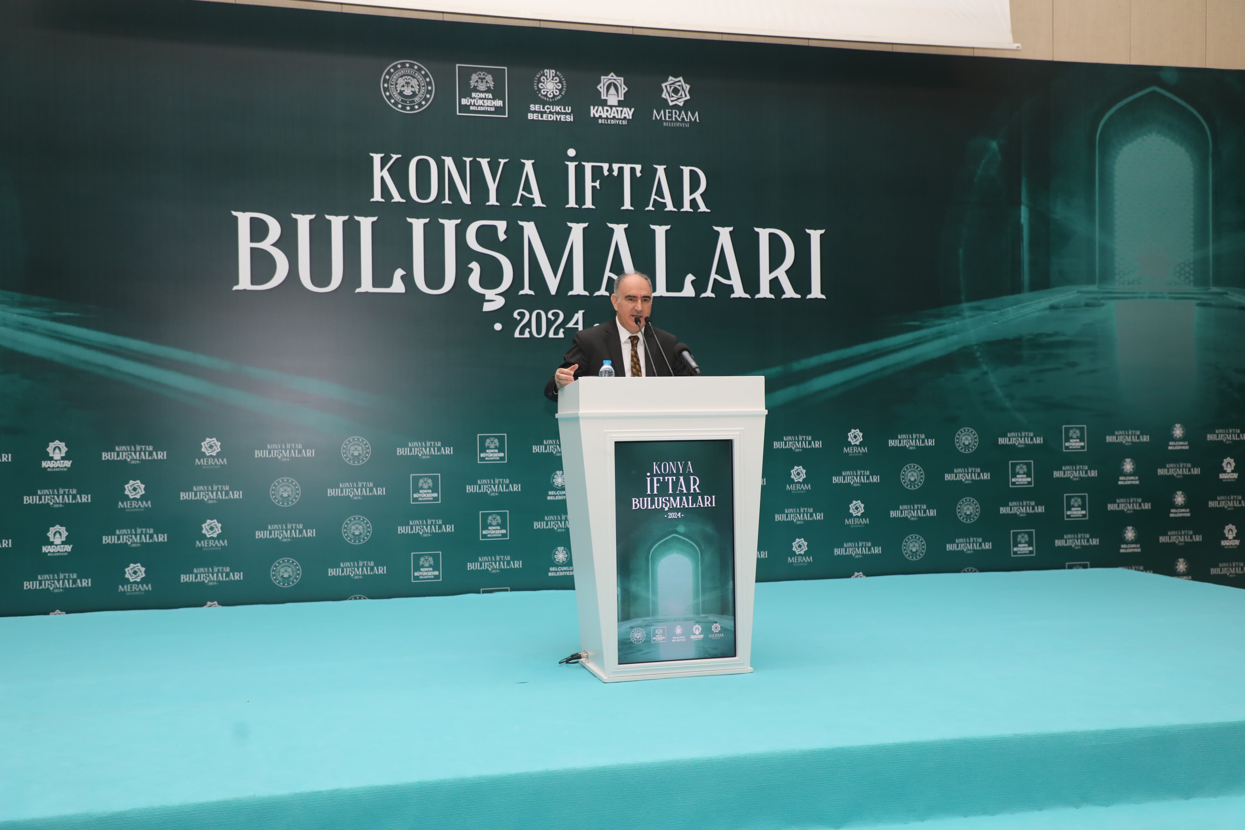 KONYA’DAKİ ŞEHİT AİLELERİ, GAZİLER VE GAZİ YAKINLARI İFTARDA BULUŞTU
