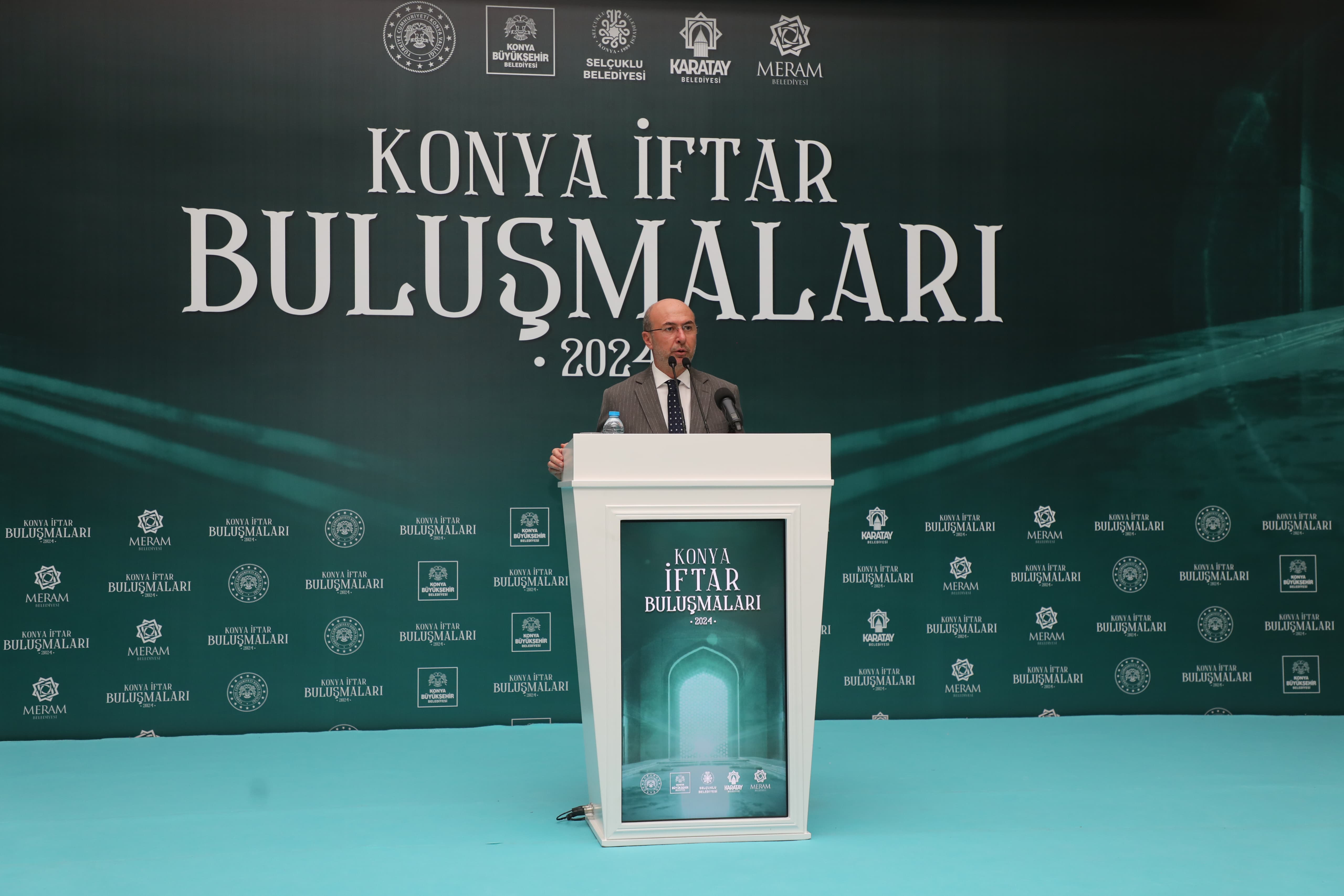 KONYA’DAKİ ŞEHİT AİLELERİ, GAZİLER VE GAZİ YAKINLARI İFTARDA BULUŞTU