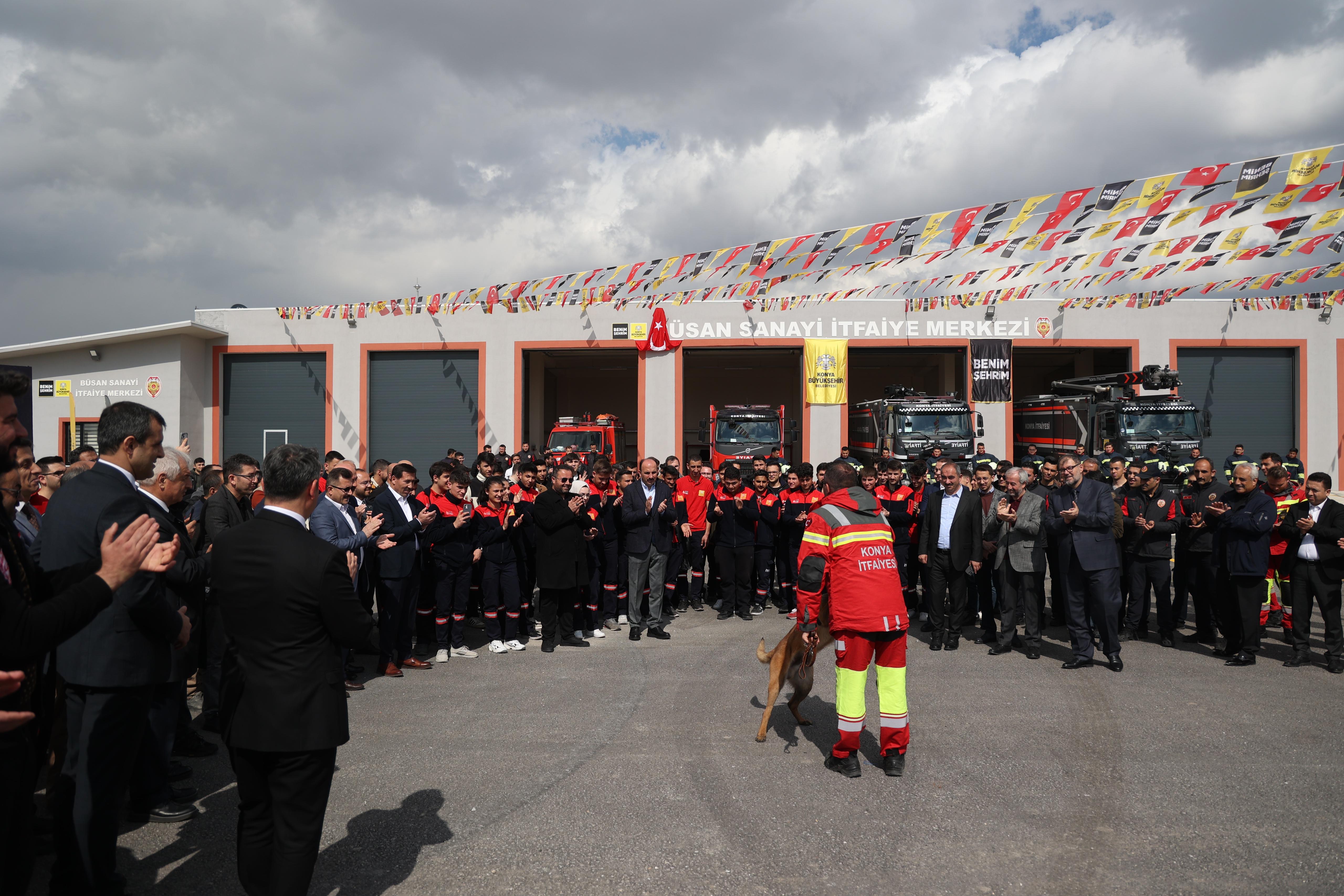 BAŞKAN ALTAY: “TÜM İMKANLARIMIZLA EN HIZLI, EN PROFESYONEL ŞEKİLDE YANGINLARA MÜDAHALE EDECEK GÜÇTEYİZ”