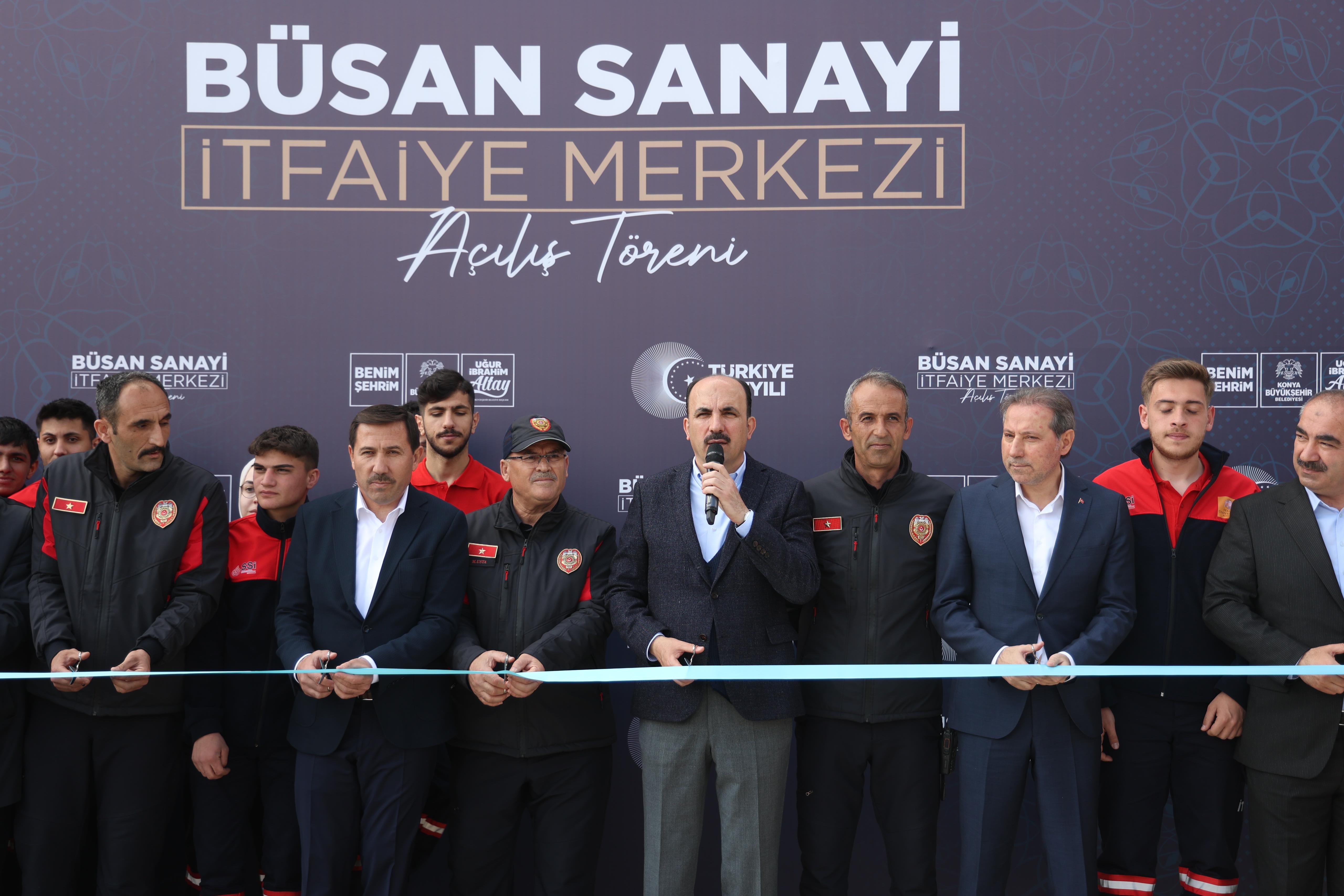 BAŞKAN ALTAY: “TÜM İMKANLARIMIZLA EN HIZLI, EN PROFESYONEL ŞEKİLDE YANGINLARA MÜDAHALE EDECEK GÜÇTEYİZ”