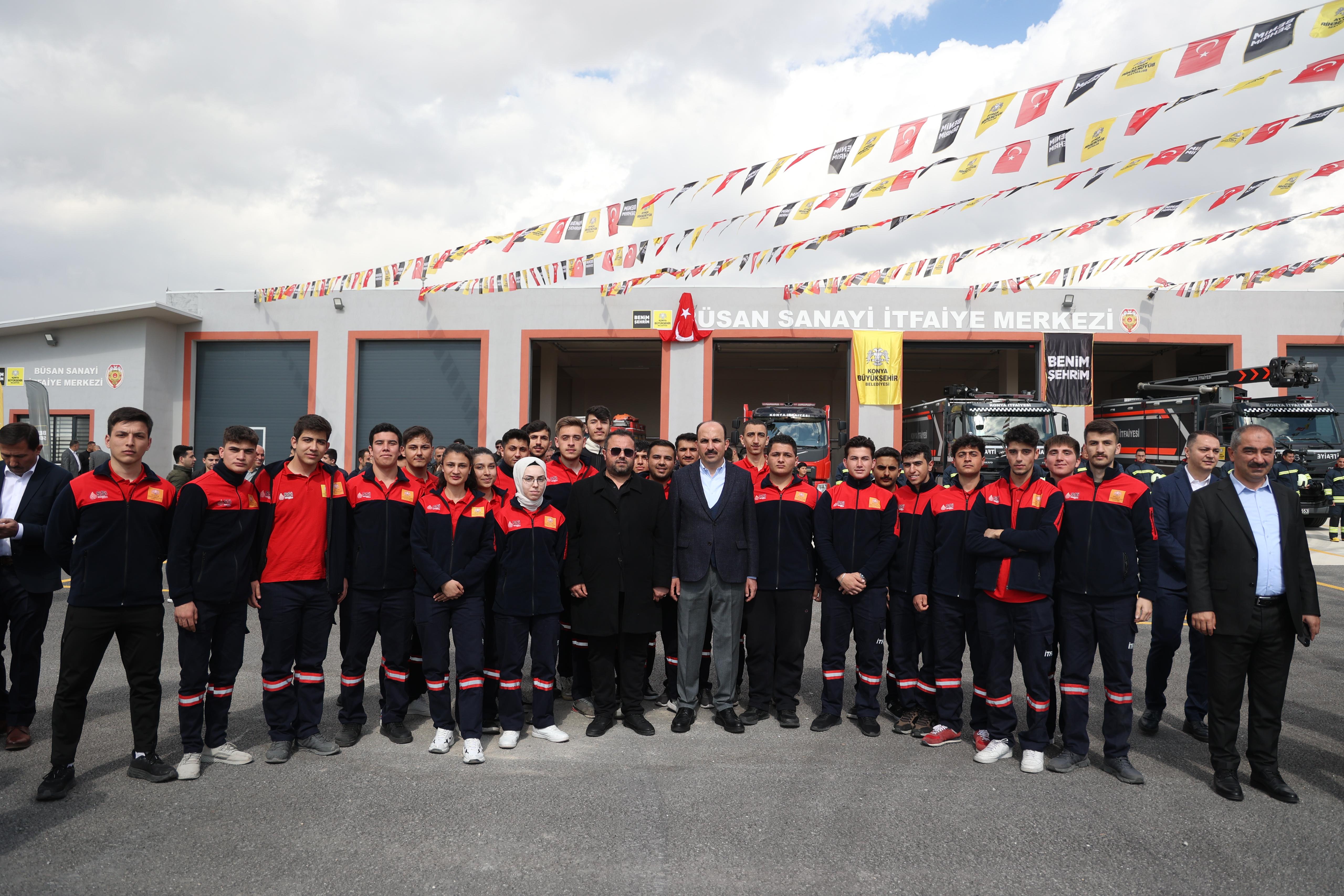 BAŞKAN ALTAY: “TÜM İMKANLARIMIZLA EN HIZLI, EN PROFESYONEL ŞEKİLDE YANGINLARA MÜDAHALE EDECEK GÜÇTEYİZ”