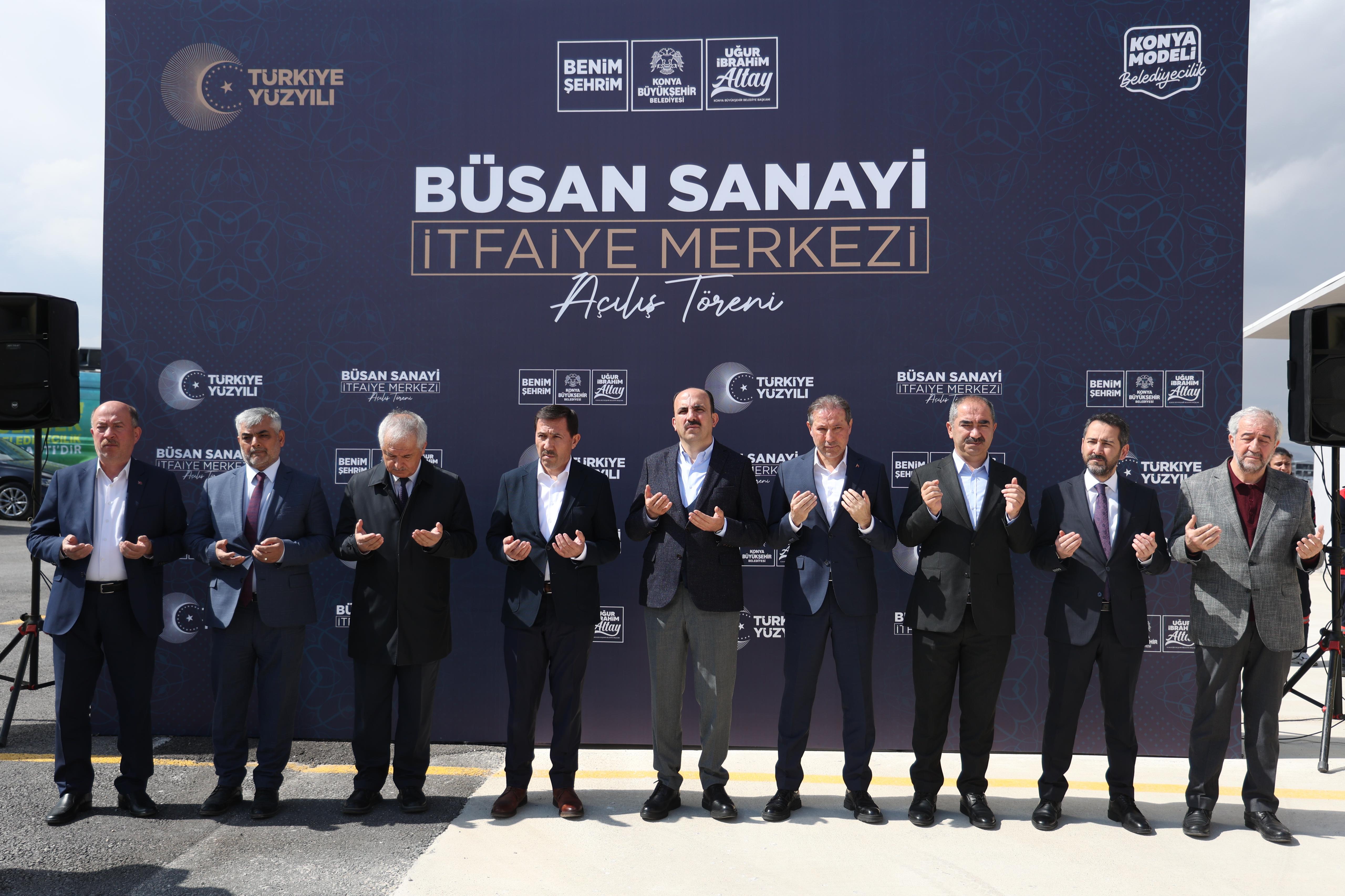 BAŞKAN ALTAY: “TÜM İMKANLARIMIZLA EN HIZLI, EN PROFESYONEL ŞEKİLDE YANGINLARA MÜDAHALE EDECEK GÜÇTEYİZ”