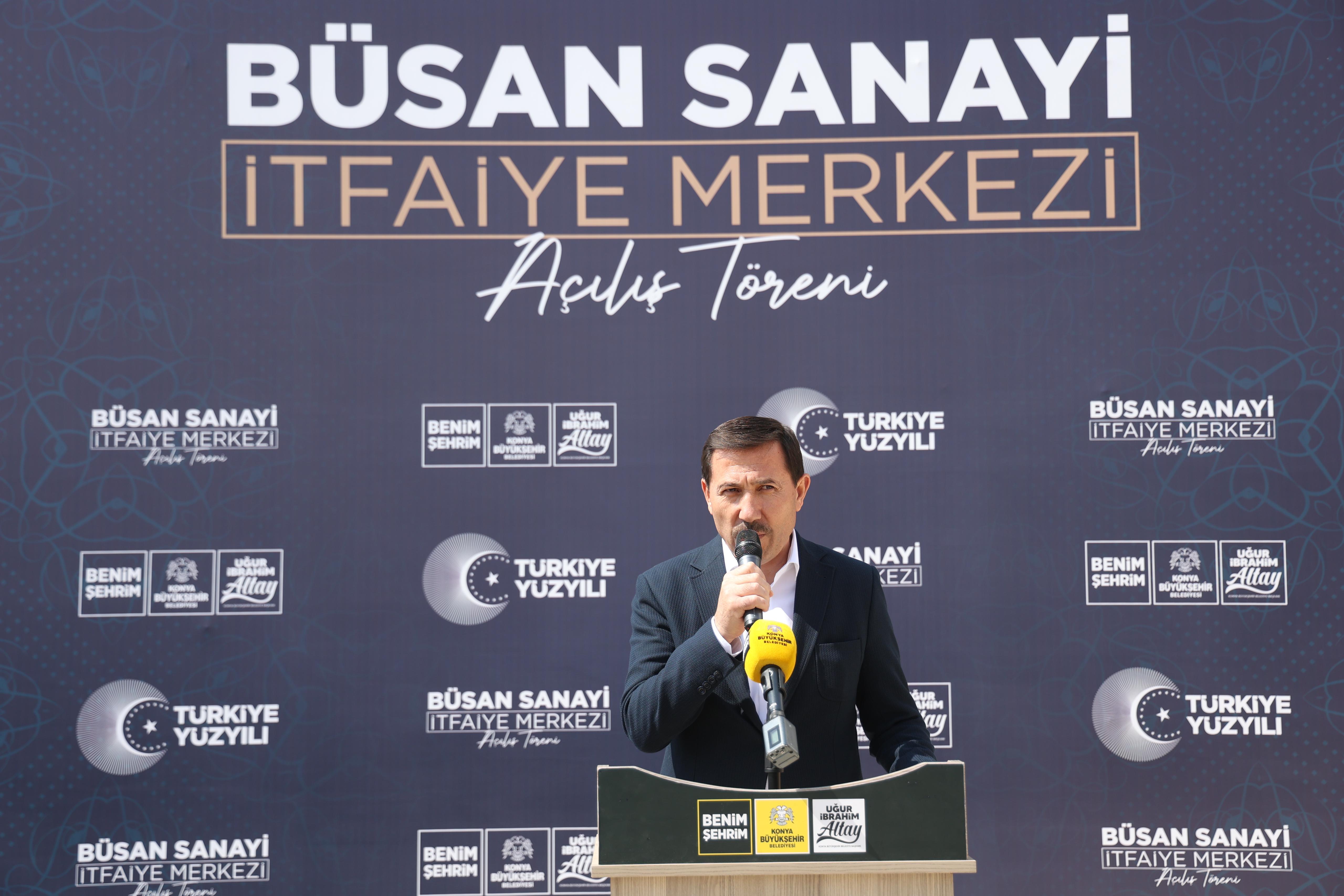 BAŞKAN ALTAY: “TÜM İMKANLARIMIZLA EN HIZLI, EN PROFESYONEL ŞEKİLDE YANGINLARA MÜDAHALE EDECEK GÜÇTEYİZ”