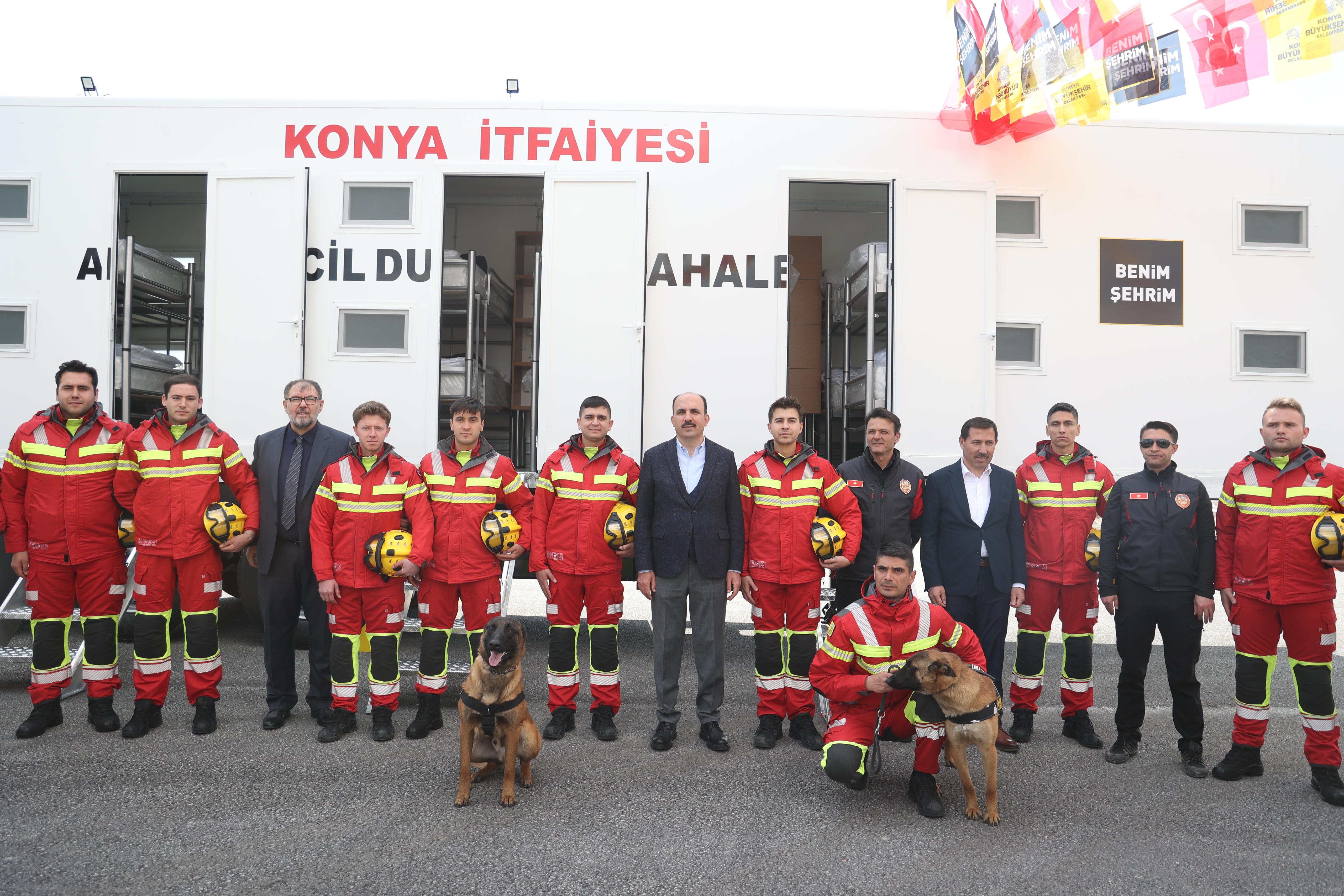 BAŞKAN ALTAY: “TÜM İMKANLARIMIZLA EN HIZLI, EN PROFESYONEL ŞEKİLDE YANGINLARA MÜDAHALE EDECEK GÜÇTEYİZ”