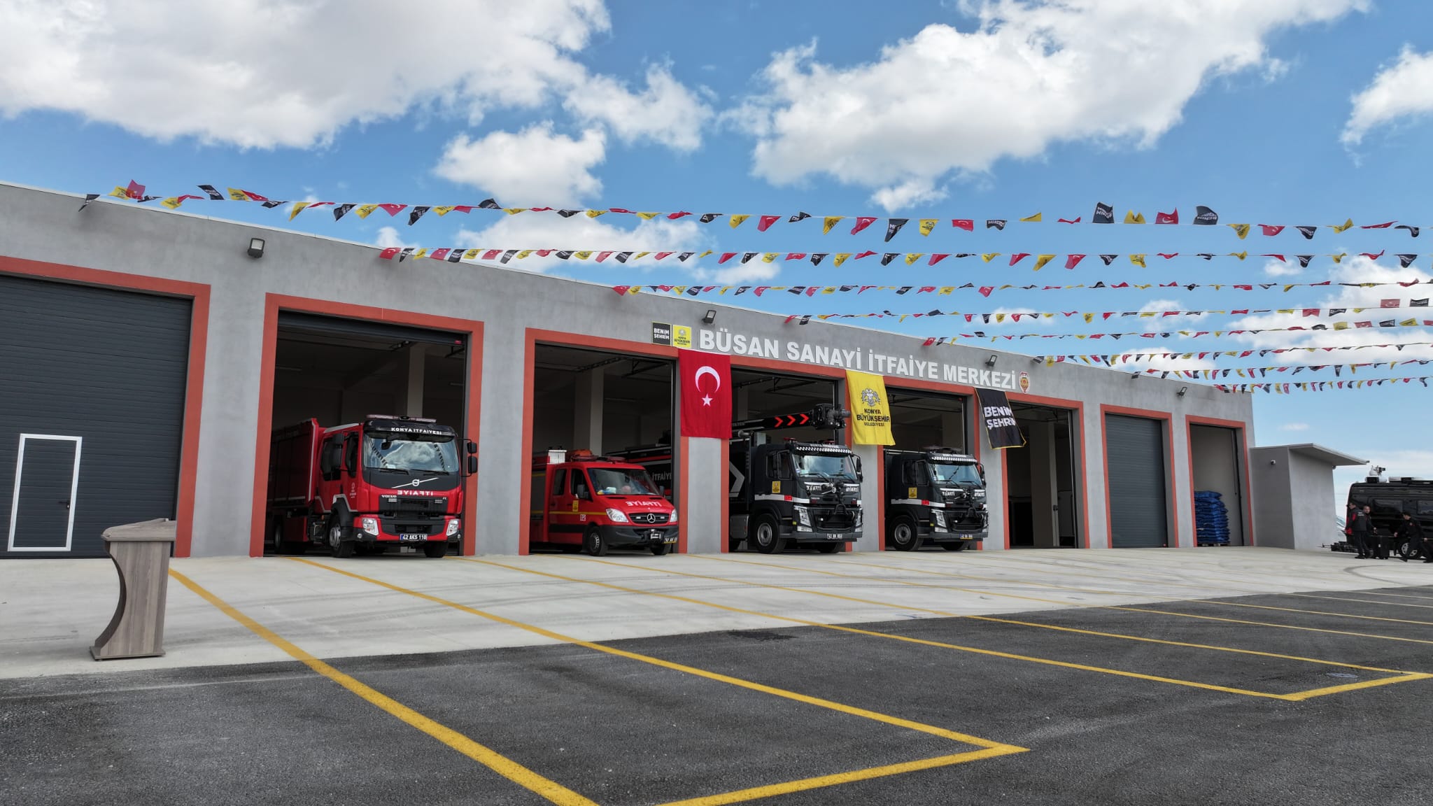 BAŞKAN ALTAY: “TÜM İMKANLARIMIZLA EN HIZLI, EN PROFESYONEL ŞEKİLDE YANGINLARA MÜDAHALE EDECEK GÜÇTEYİZ”