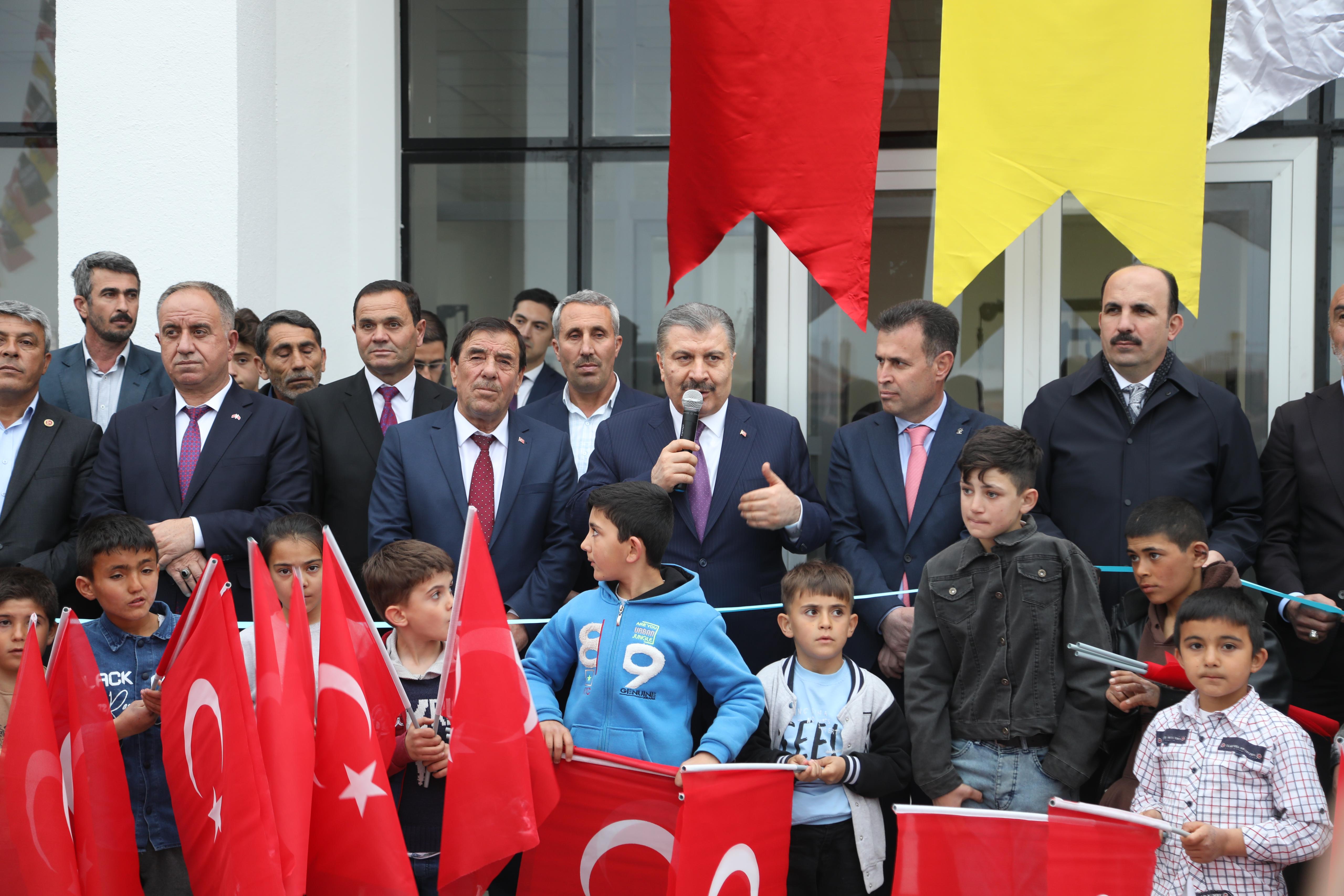 ALTINEKİN ŞEHİR KONAĞI’NIN TEMELİ BAKAN KOCA’NIN KATILIMIYLA ATILDI