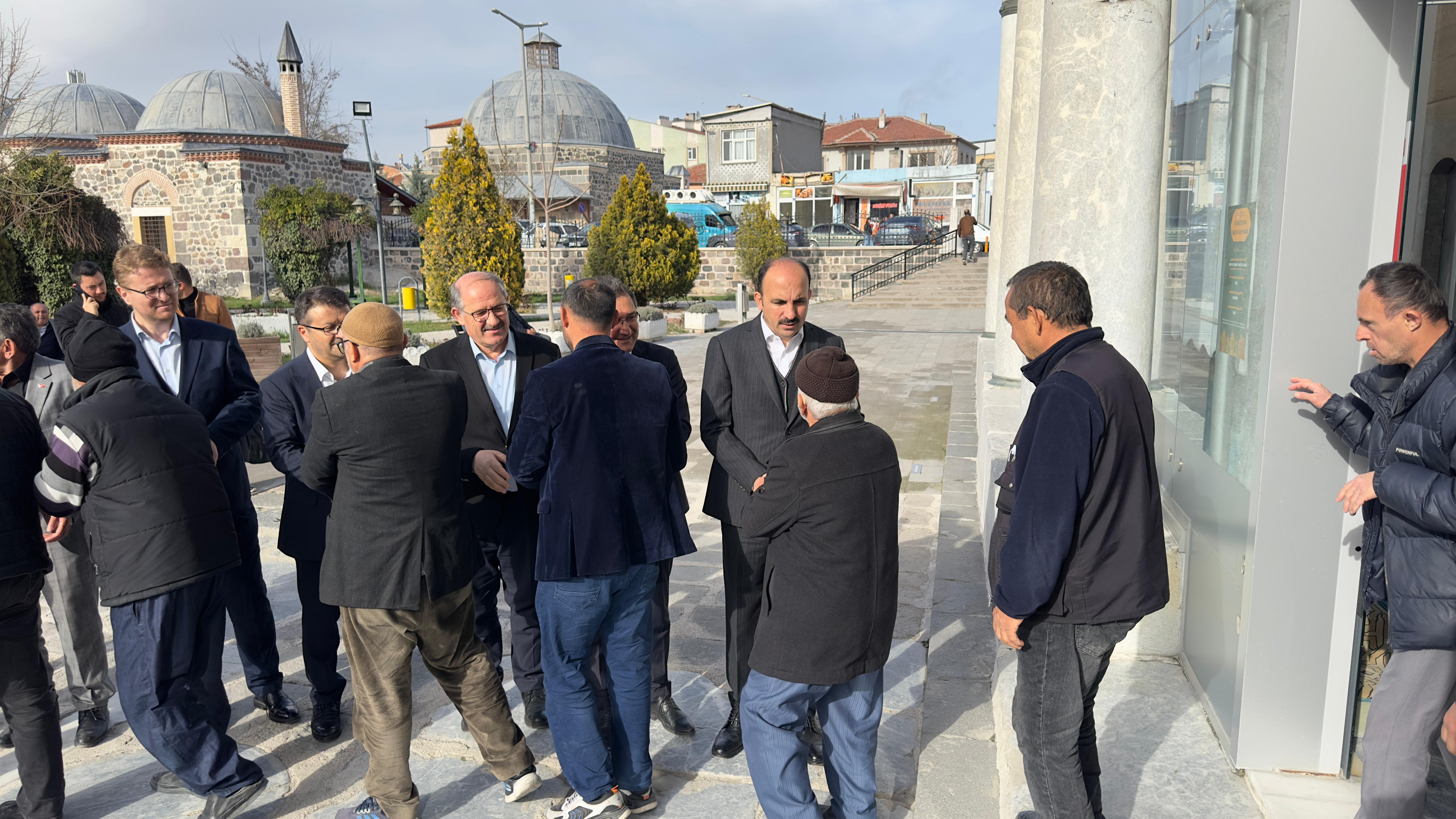 BAŞKAN ALTAY KARAPINAR VE EREĞLİ’DE VATANDAŞLARLA BULUŞTU
