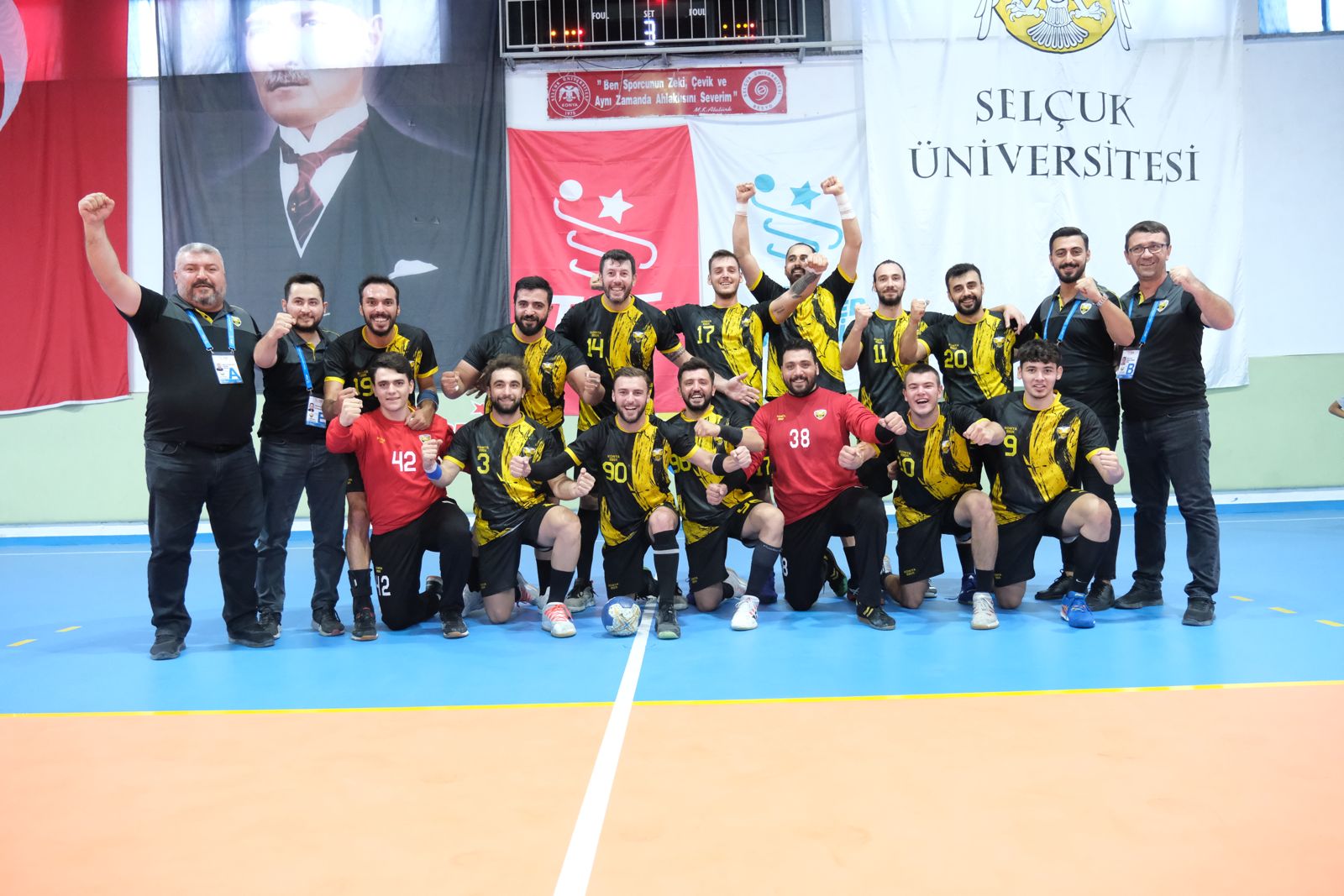 BÜYÜKŞEHİR BELEDİYESPOR HENTBOLDA PLAY-OFF’TA MÜCADELE EDECEK