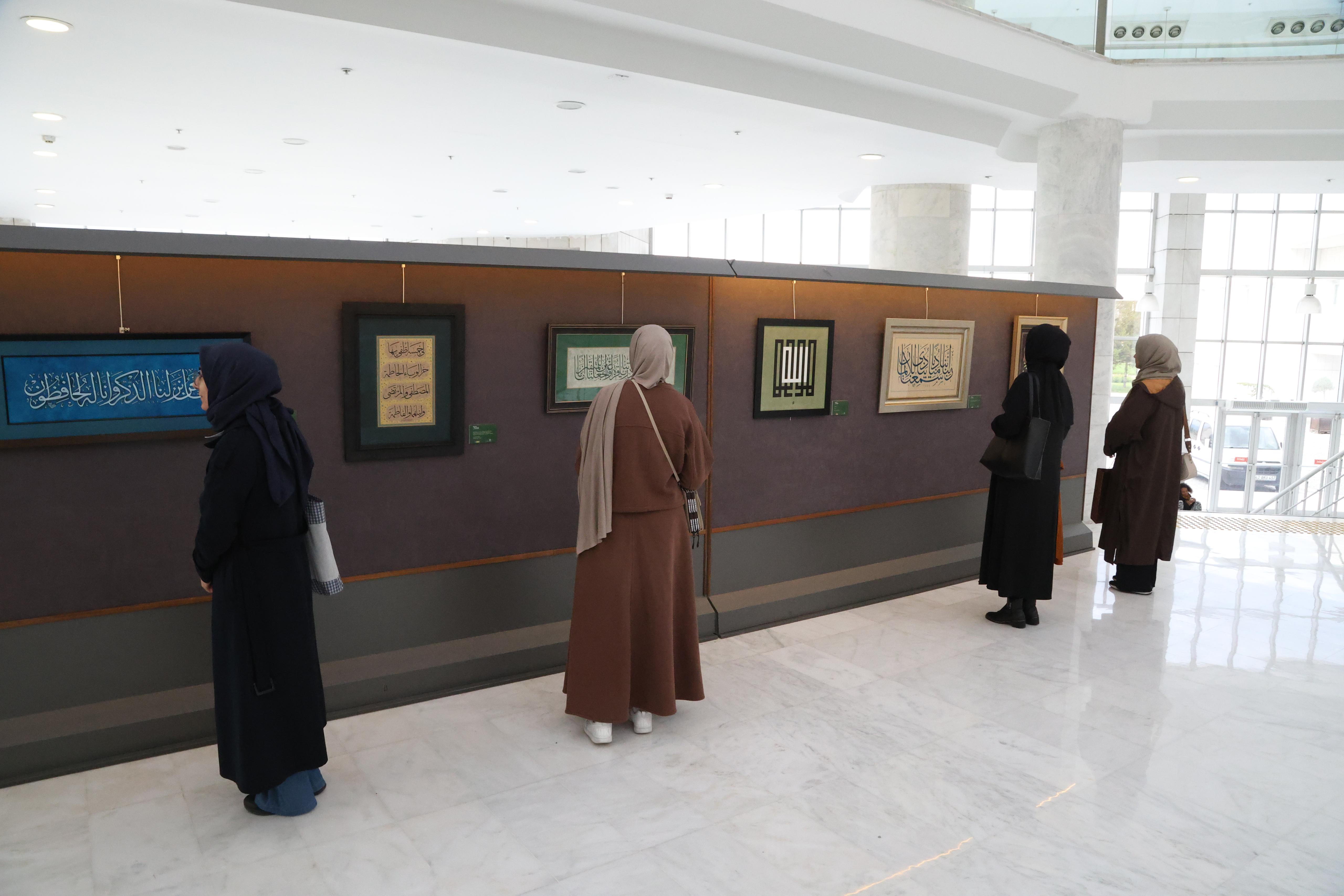 TEŞRİF-İ MEVLANA ETKİNLİKLERİ ZİYARETÇİLERDEN BÜYÜK İLGİ GÖRDÜ