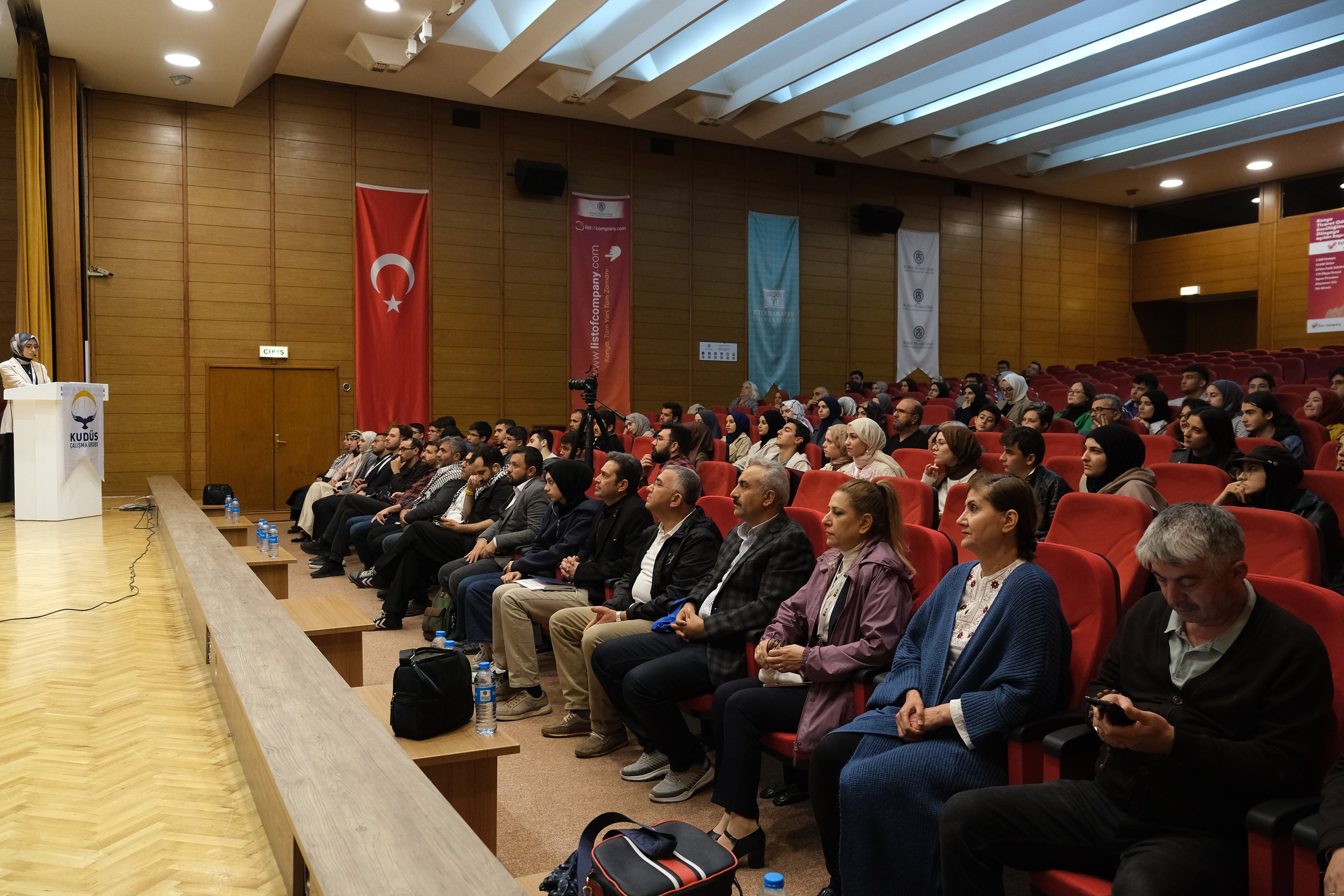 KUDÜS ÇALIŞMA GRUBU MAYIS AYINI FİLİSTİN’E AYIRDI