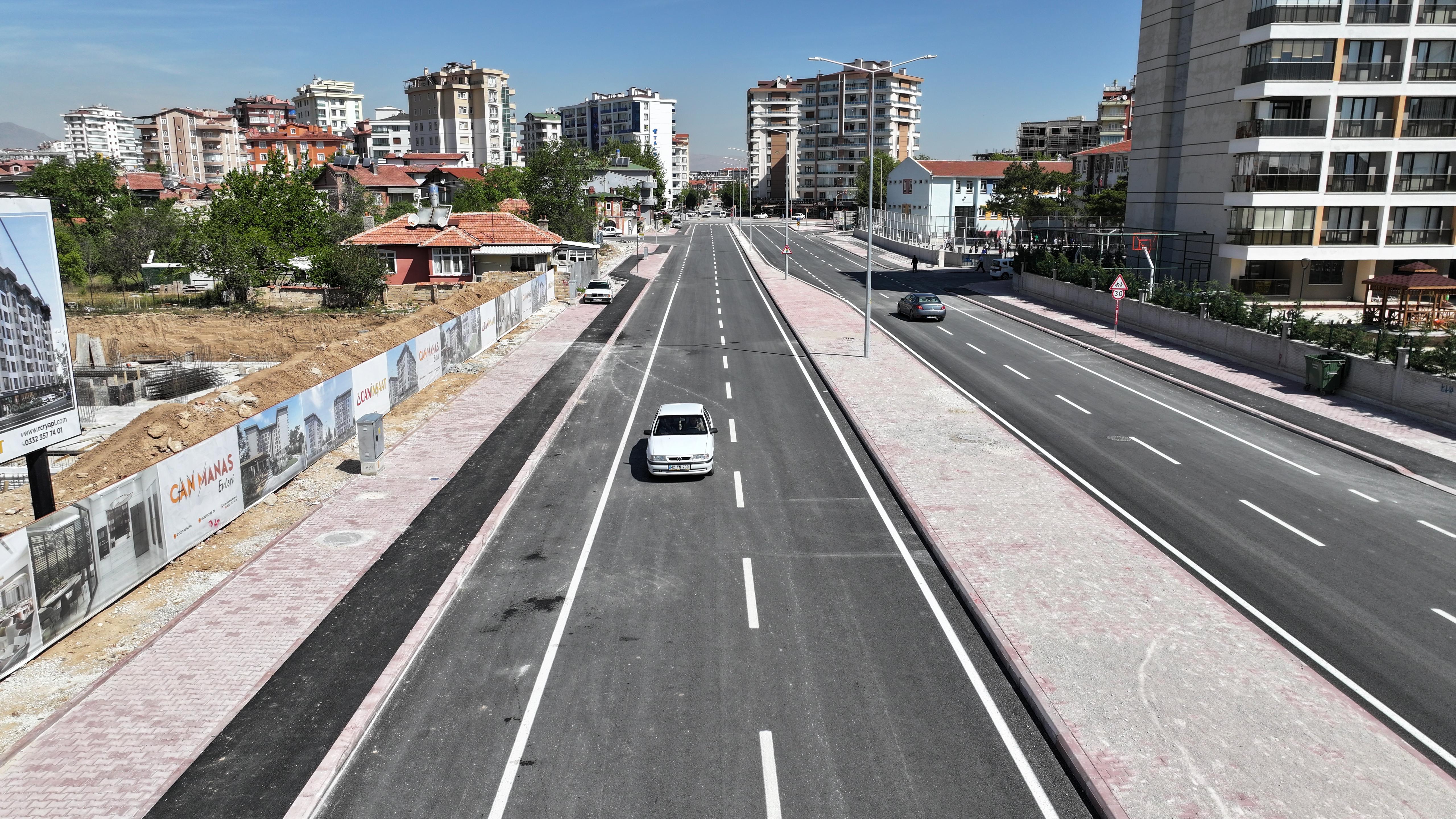 BAŞKAN ALTAY: “KÜÇÜK AYMANAS CADDESİ ŞEHRİMİZE HAYIRLI OLSUN”