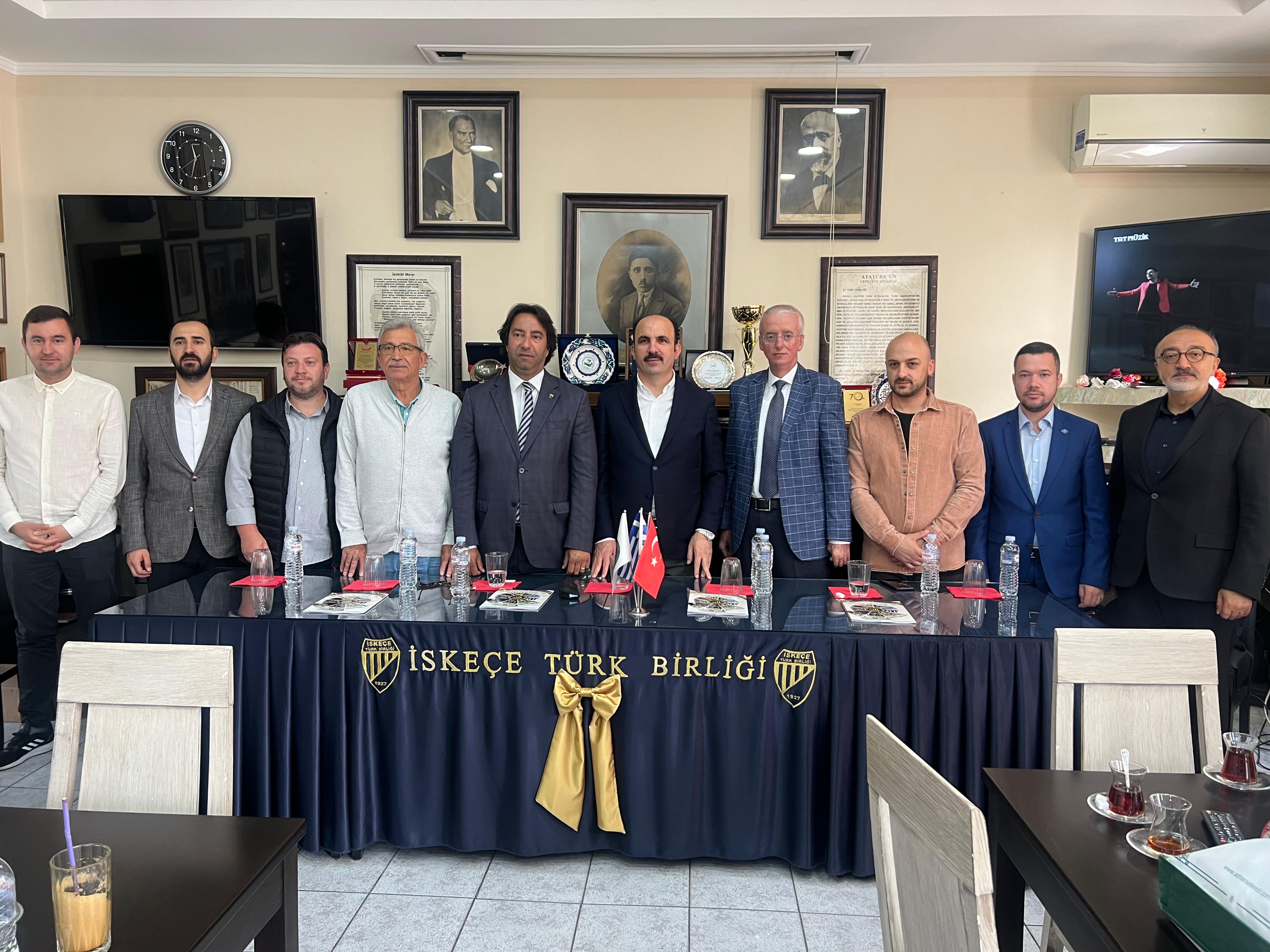 TDBB BAŞKANI ALTAY YUNANİSTAN’DA SOYDAŞLARIMIZLA BİR ARAYA GELDİ