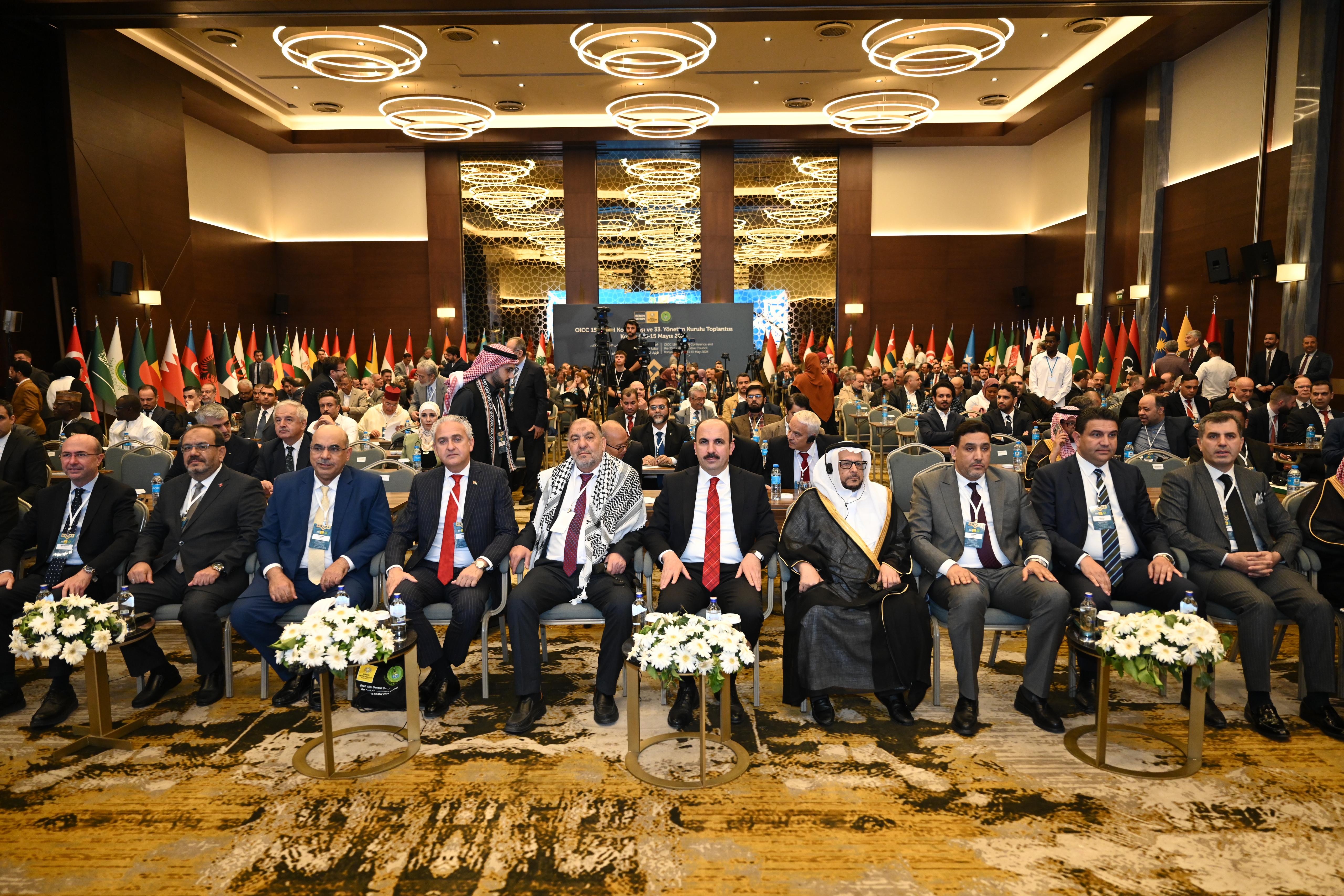 İSLAM DÜNYASI OICC GENEL KONFERANSI İÇİN KONYA’DA BULUŞTU