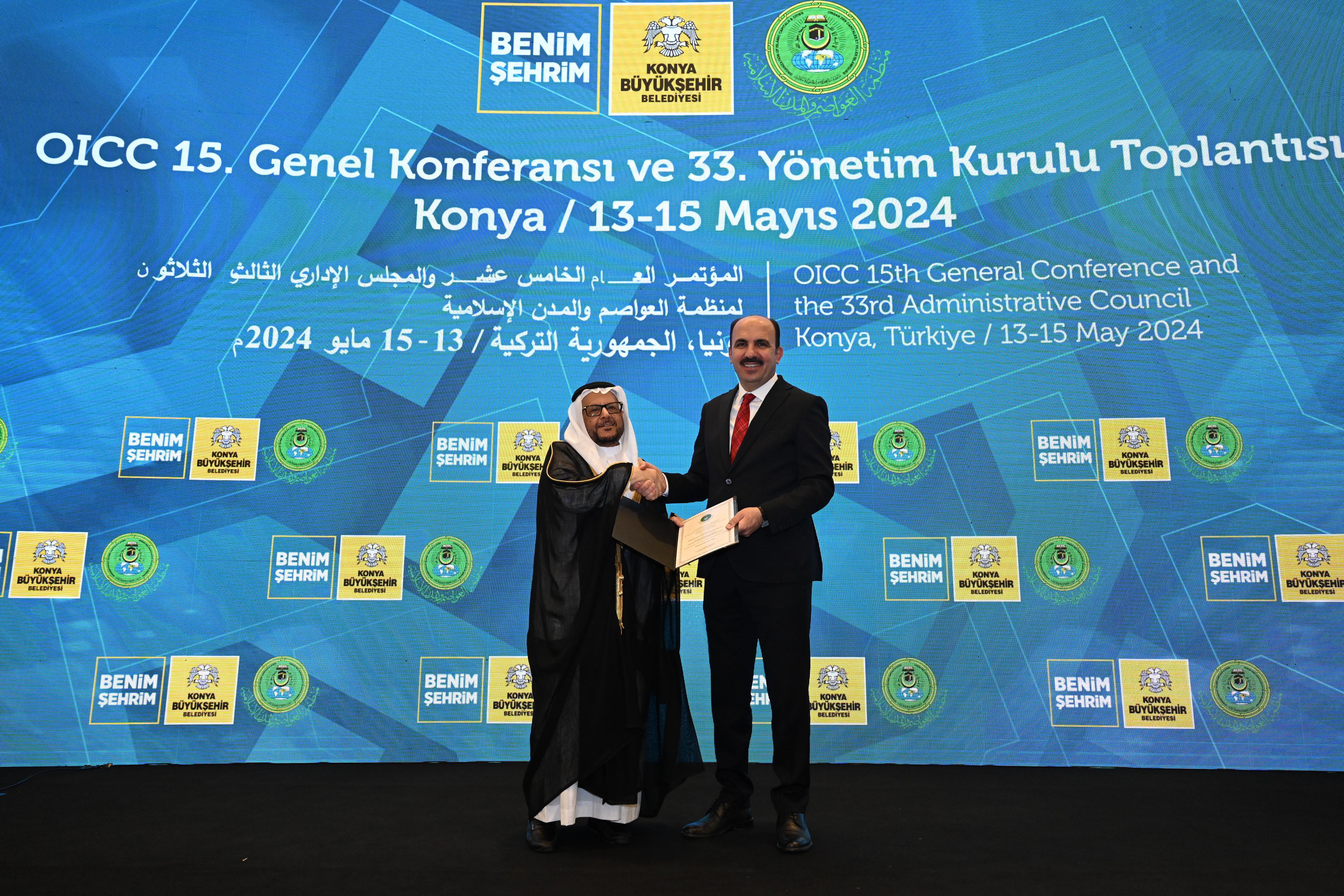 İSLAM DÜNYASI OICC GENEL KONFERANSI İÇİN KONYA’DA BULUŞTU