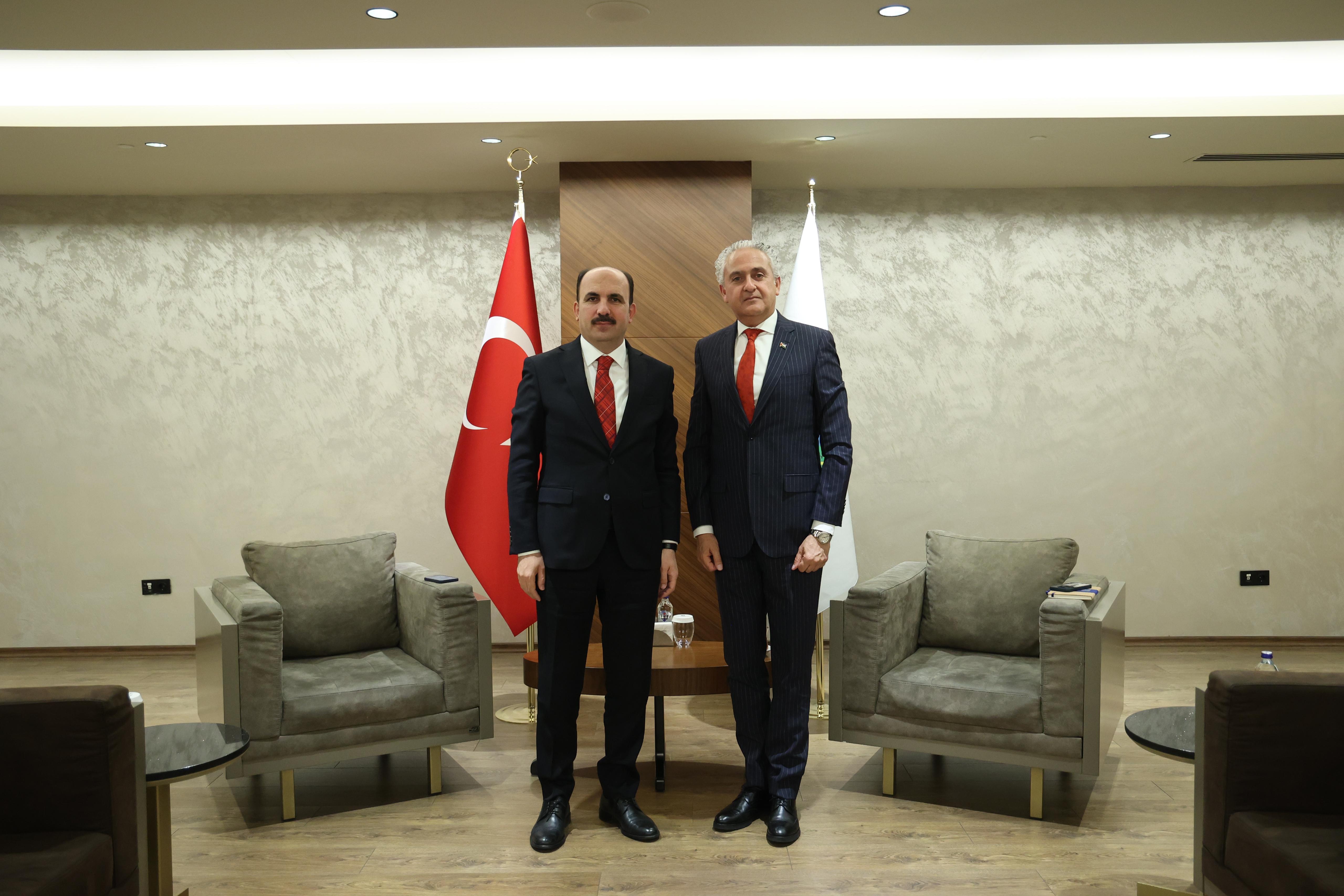 BAŞKAN ALTAY KONYA’DA YAPILAN OICC KAPSAMINDA İKİLİ TEMASLARDA BULUNDU