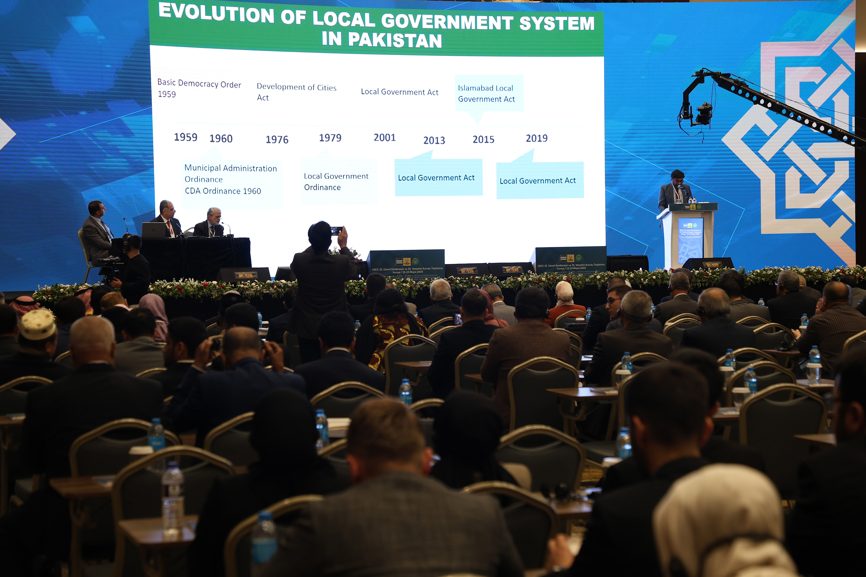 İSLAM ÜLKELERİNİN TEMSİLCİLERİ KONYA’DAN GÜZEL HATIRALARLA AYRILDI