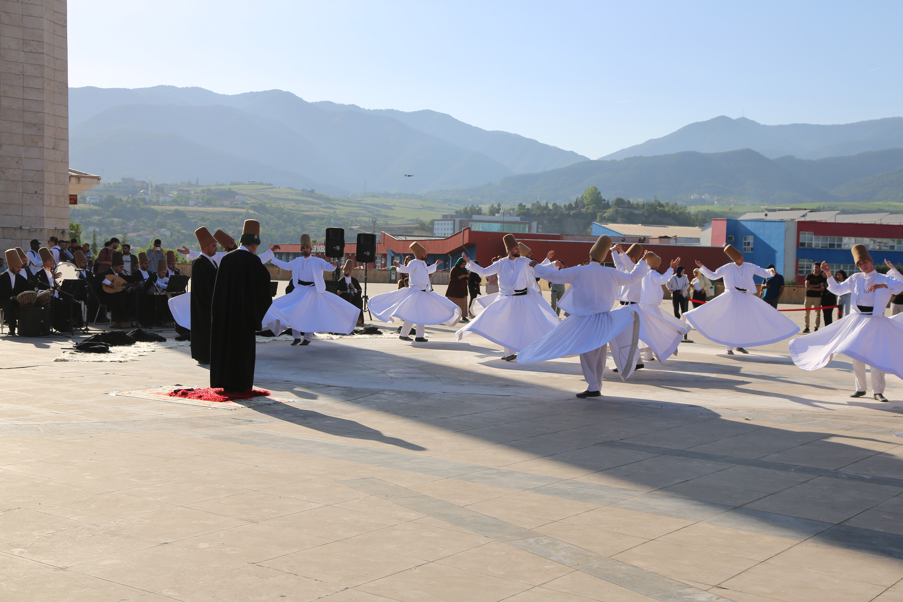 KONYA BÜYÜKŞEHİR KARABÜK ÜNİVERSİTESİ’NDE SEMA MUKABELESİ İCRA ETTİ