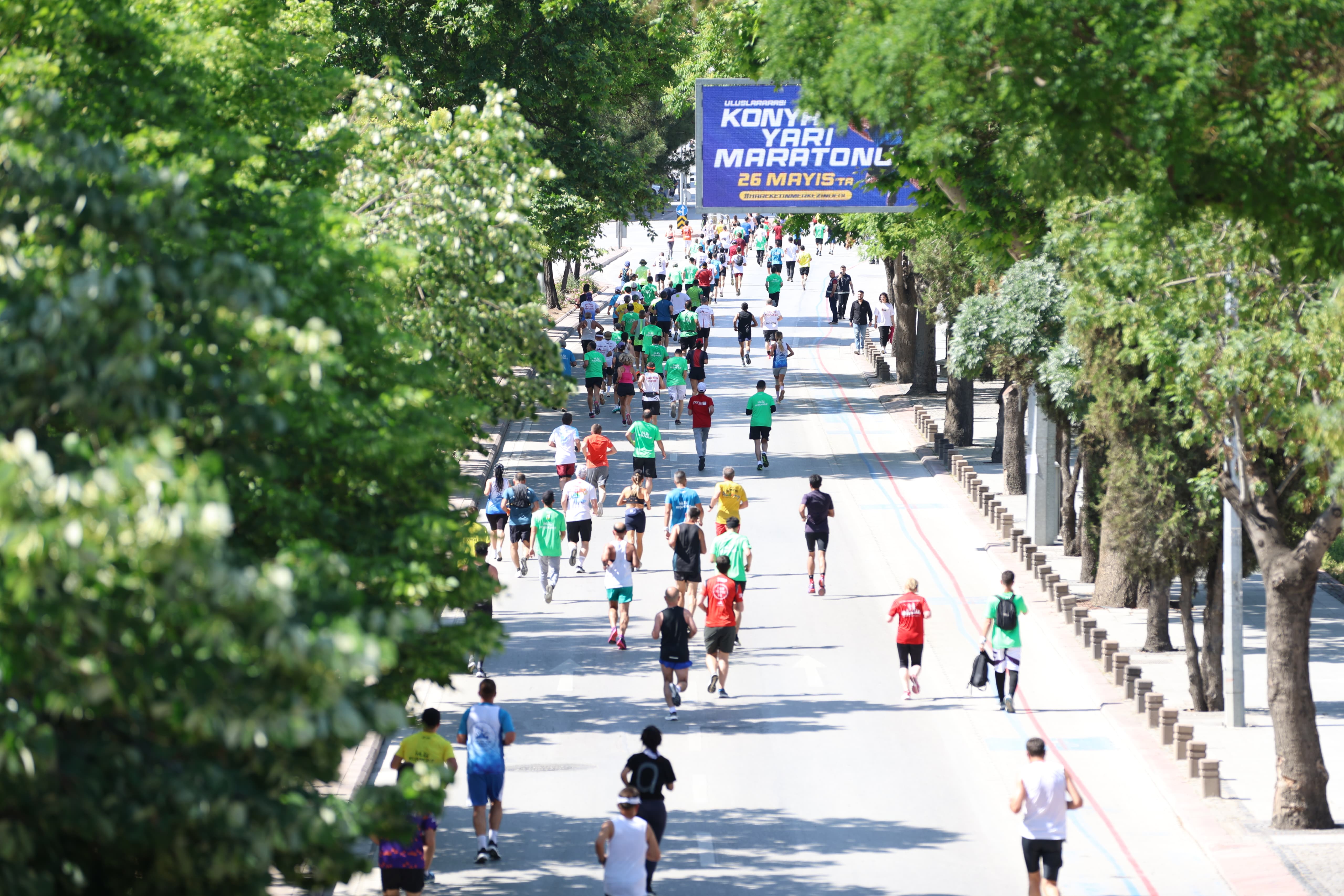 3. ULUSLARARASI KONYA YARI MARATONU BÜYÜK BİR COŞKUYLA KOŞULDU