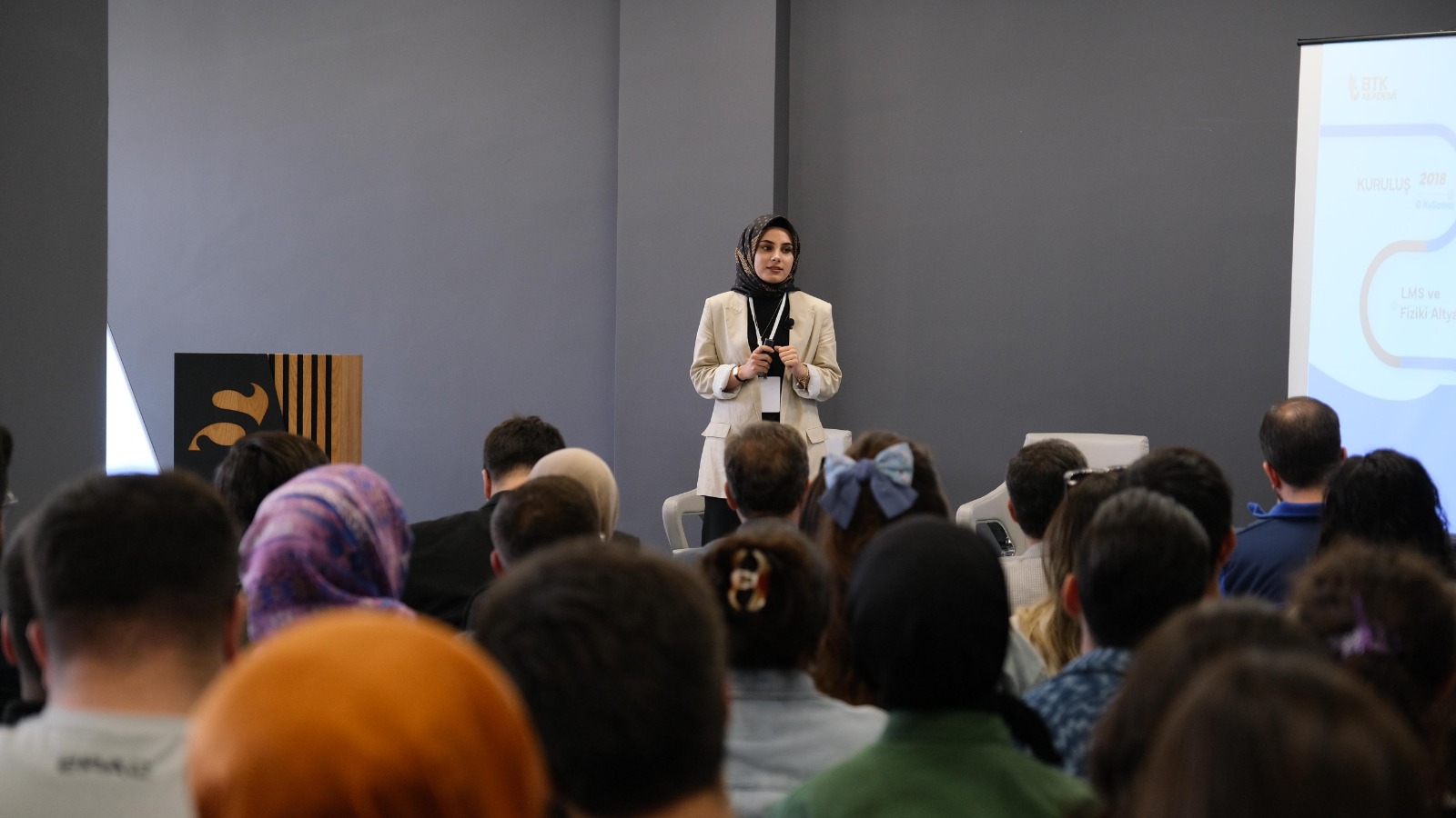 SOSYAL İNOVASYON AJANSI’NDA "BÜYÜK VERİ FORUMU" GERÇEKLEŞTİRİLDİ