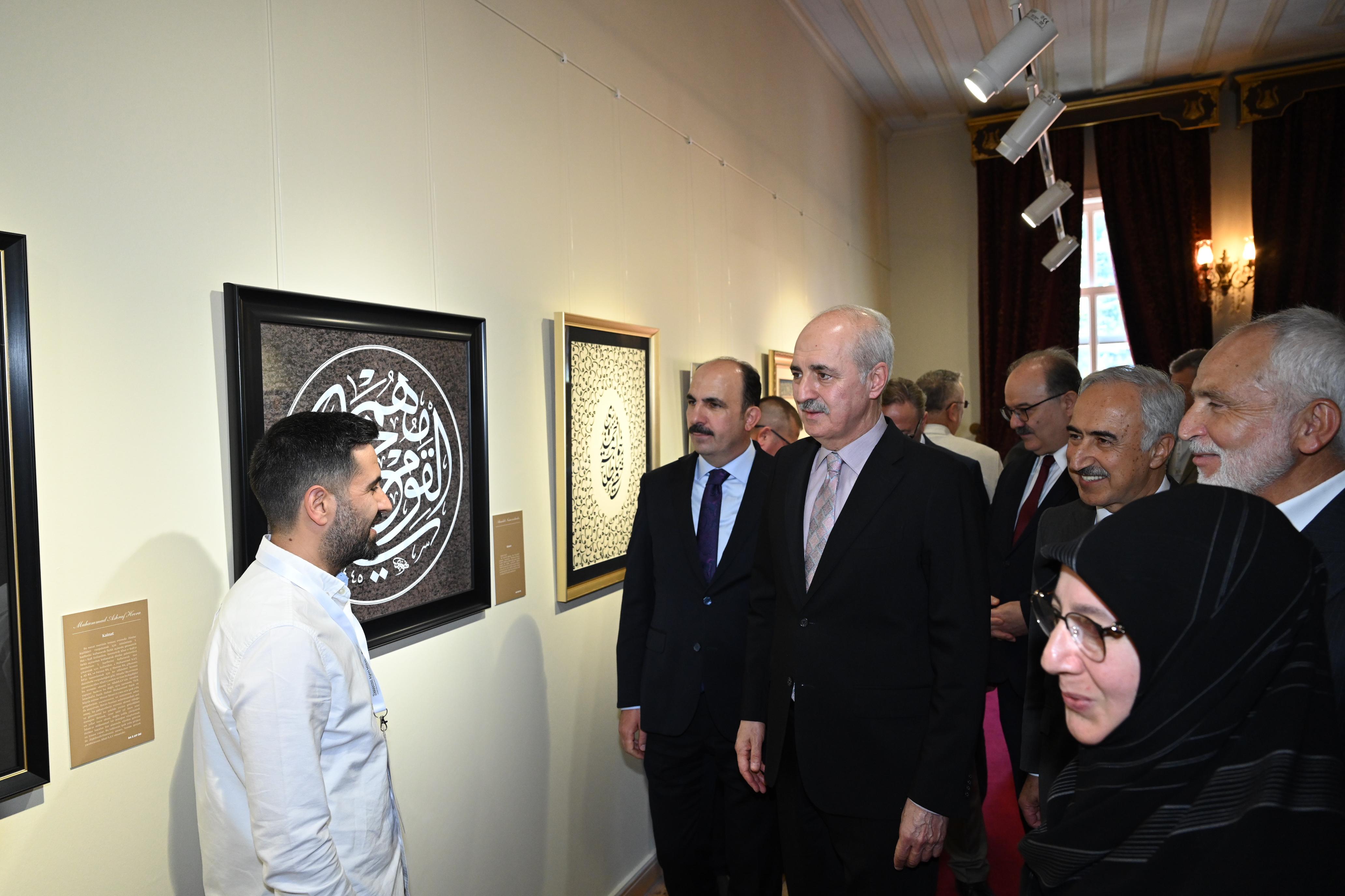 TBMM BAŞKANI KURTULMUŞ “ZAMANINI AŞAN MİRAS; İPEK YOLU SERGİ VE SEMPOZYUMU”NUN AÇILIŞINA KATILDI