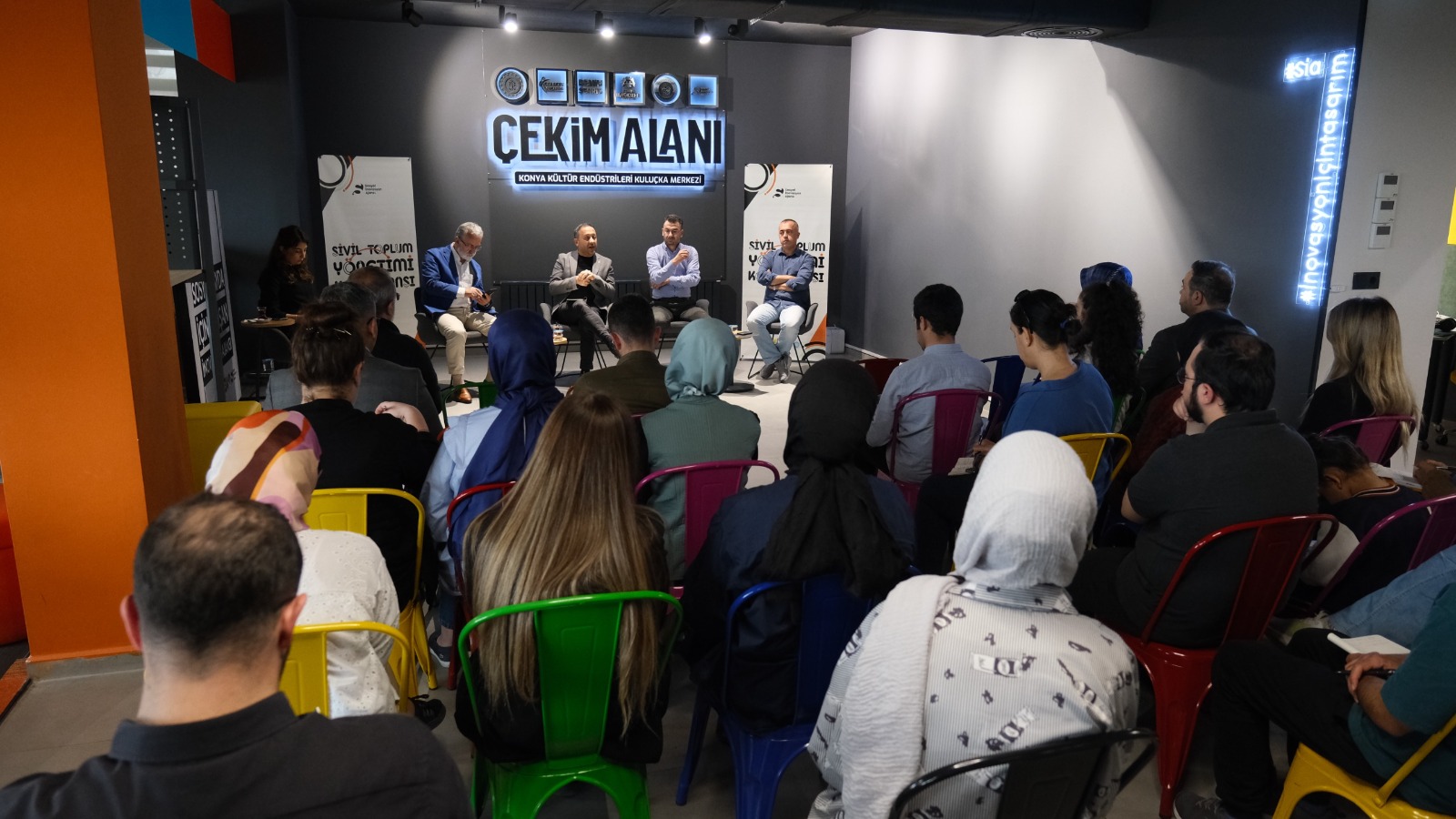 SOSYAL İNOVASYON AJANSI’NDA SİVİL TOPLUM YÖNETİMİ KONFERANSI YAPILDI