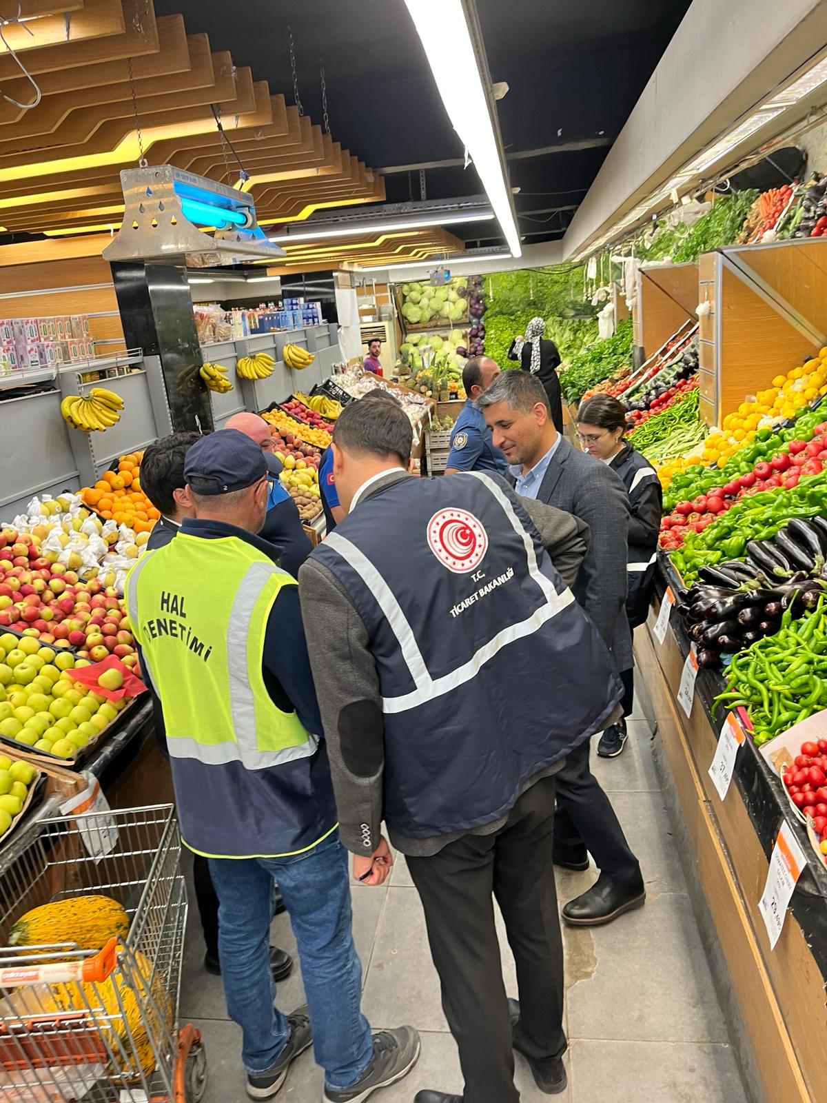 FAHİŞ FİYAT ARTIŞLARINA KARŞI DENETİMLER SIKLAŞTI
