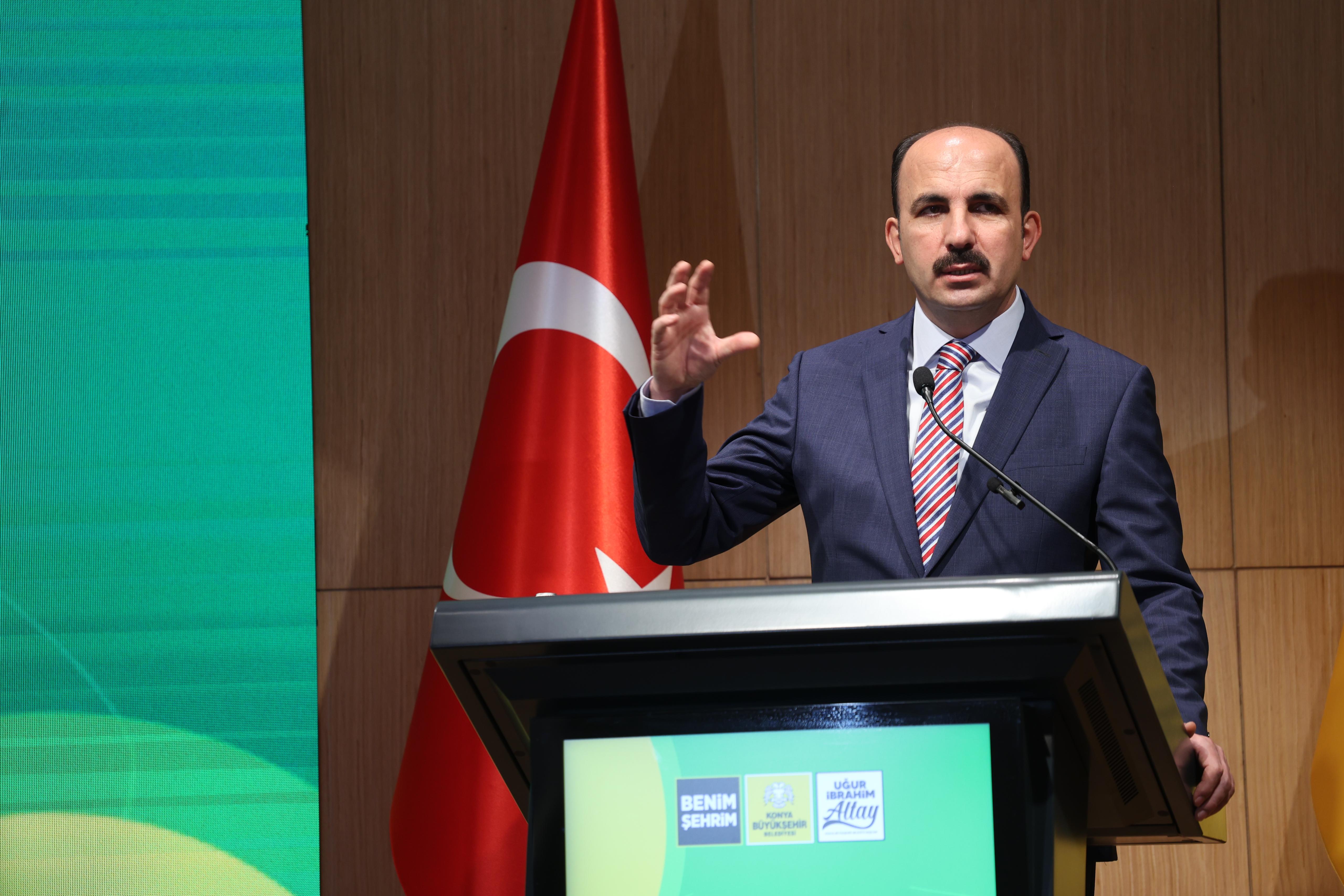 BAŞKAN ALTAY ÖRNEK ÇEVRE YATIRIMLARINI VE SU TASARRUFU ÇALIŞMALARINI ANLATTI