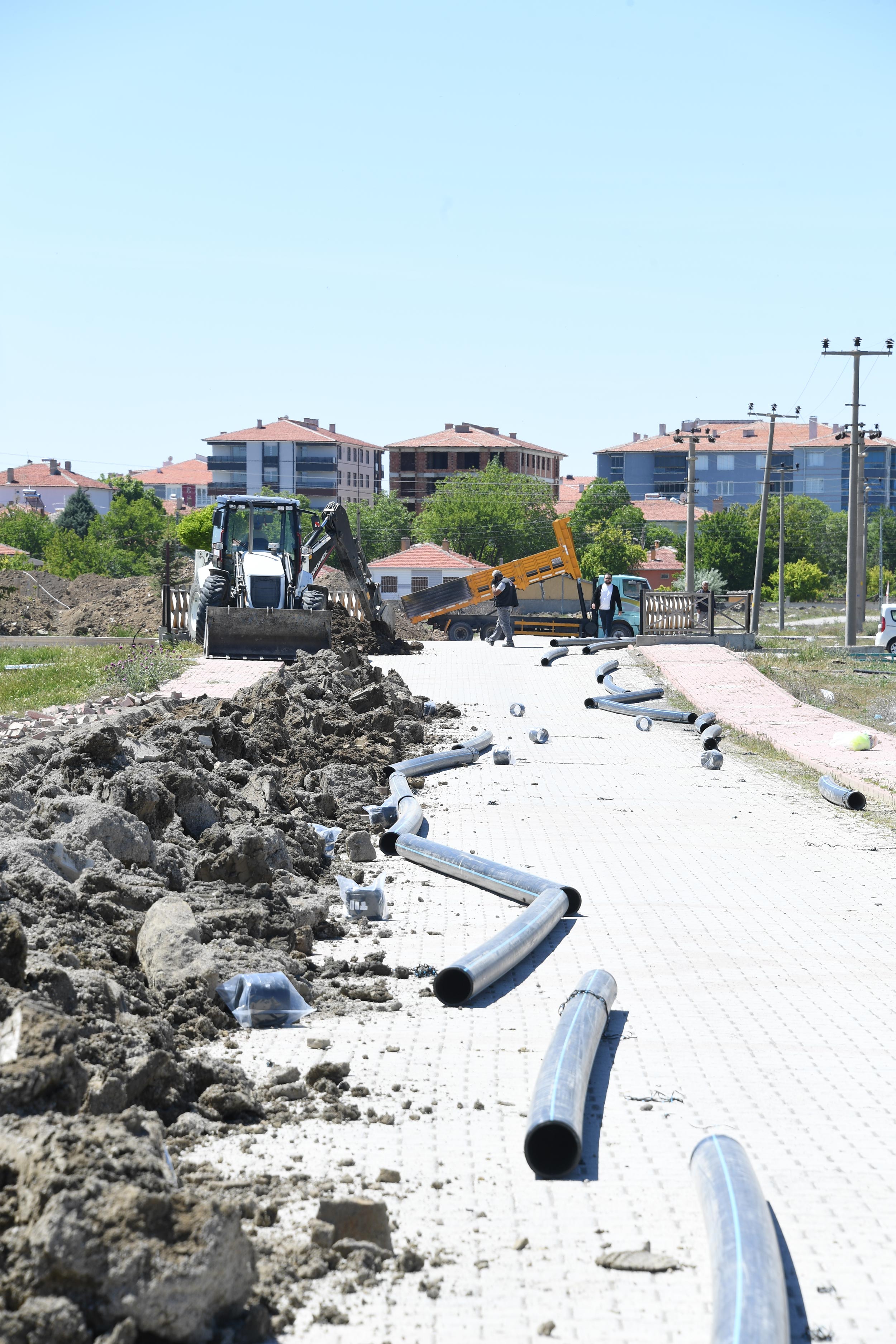 BAŞKAN ALTAY: “KULU VE KADINHANI’NA 11,3 KİLOMETRE YENİ İÇME SUYU TERFİ HATTI KAZANDIRDIK”