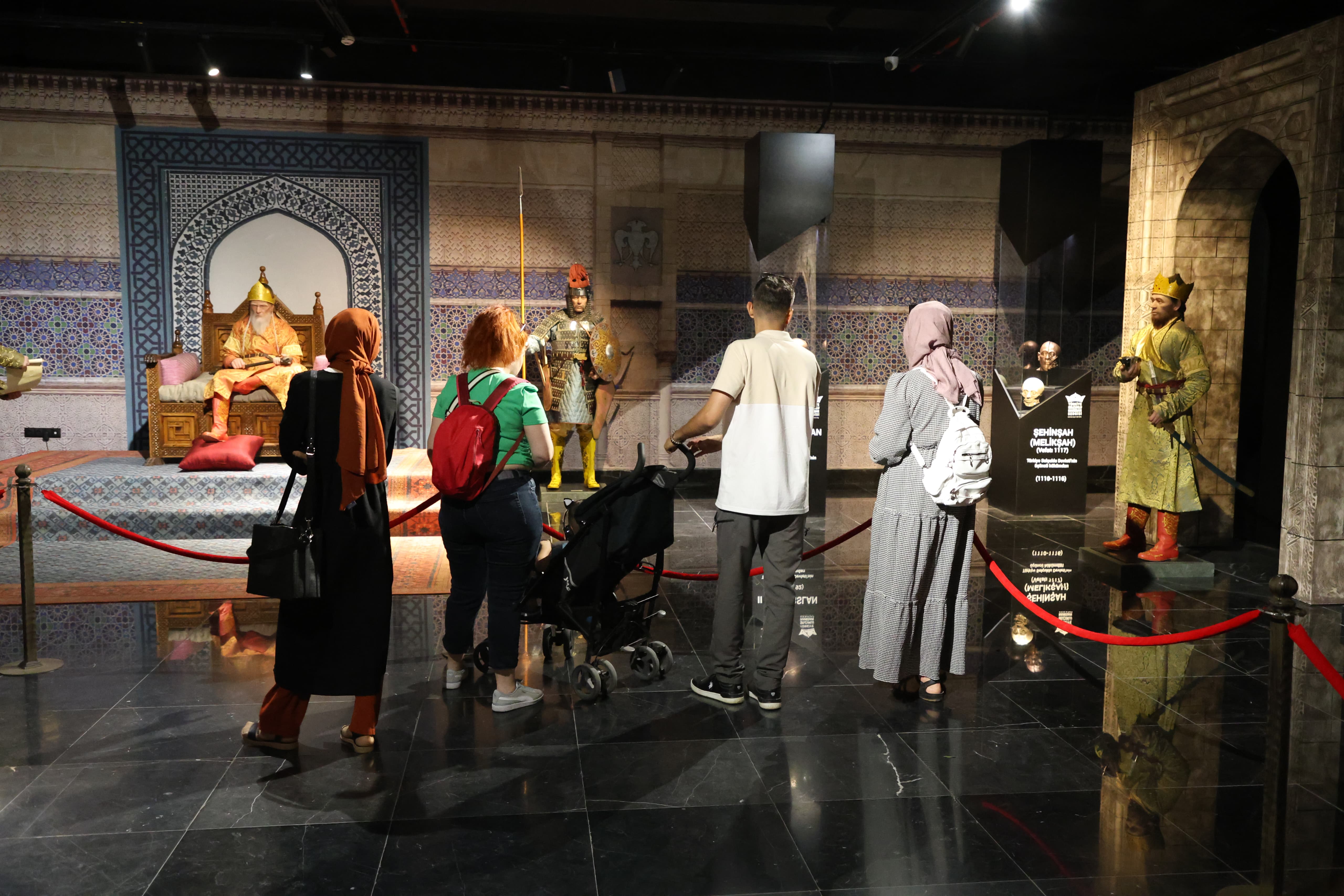 KONYA BÜYÜKŞEHİR’E AİT MÜZELER BAYRAM TATİLİNDE DE ON BİNLERCE ZİYARETÇİ AĞIRLADI