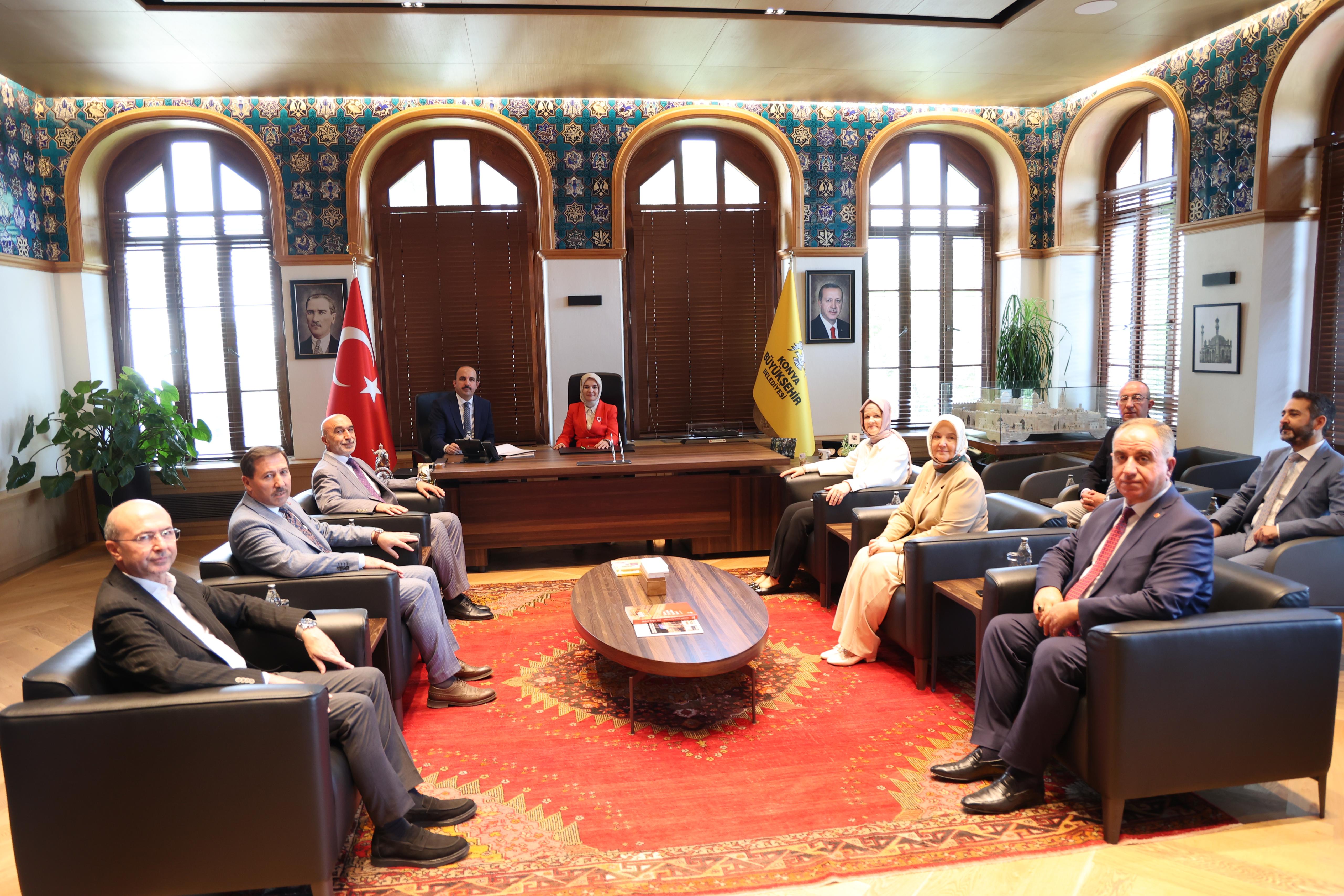 AİLE VE SOSYAL HİZMETLER BAKANI GÖKTAŞ BAŞKAN ALTAY’I ZİYARET ETTİ