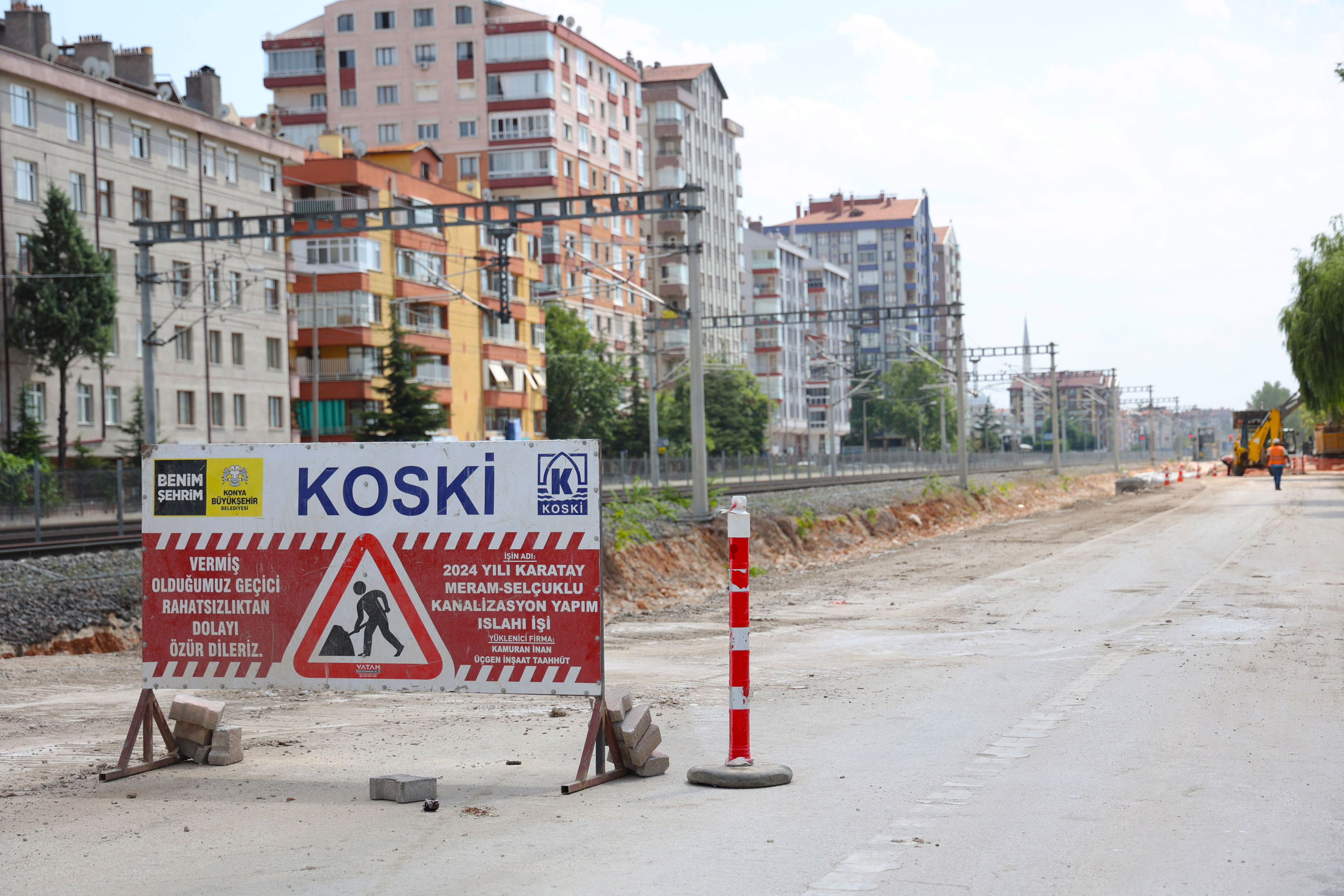 BAŞKAN ALTAY: “KONYARAY BANLİYÖ HATTI İLE ŞEHİR İÇİ ULAŞIMDA ÖNEMLİ BİR DÖNÜM NOKTASI YAŞANACAK”