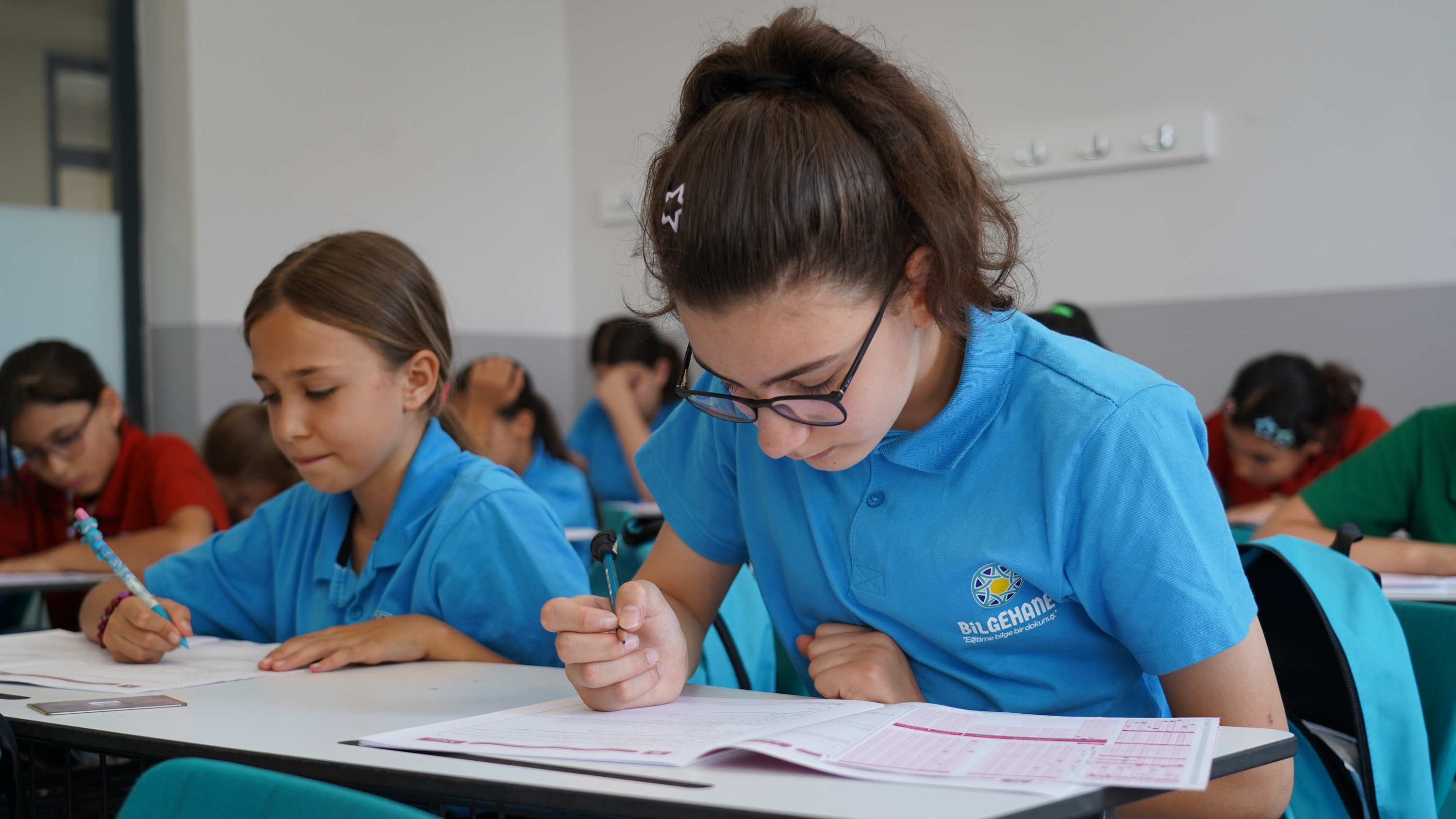 BİLGEHANELERDE ÖĞRENCİLERE “KAZANIM DEĞERLENDİRME SINAVI” YAPILDI