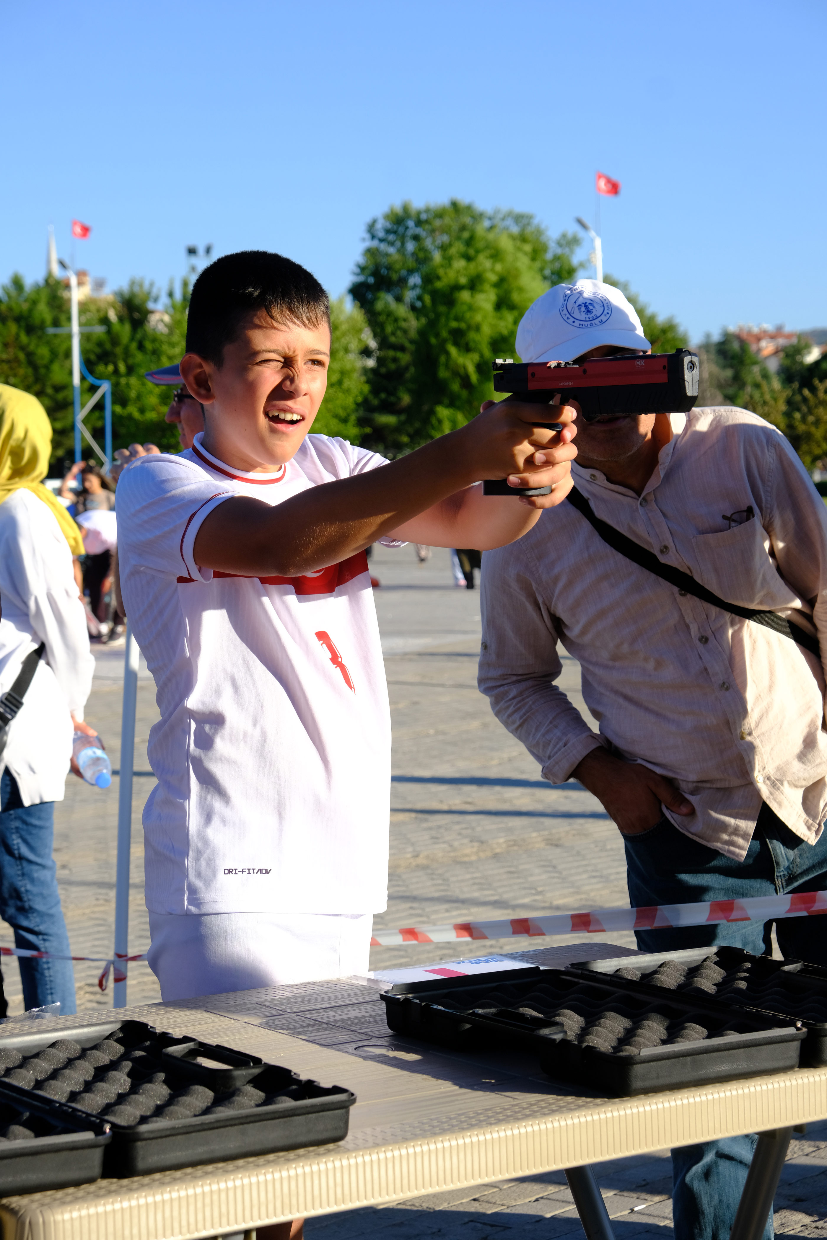 KONYA BÜYÜKŞEHİR İLÇE SPOR ŞENLİKLERİ İLE GENÇLERİ SPORA TEŞVİK EDİYOR