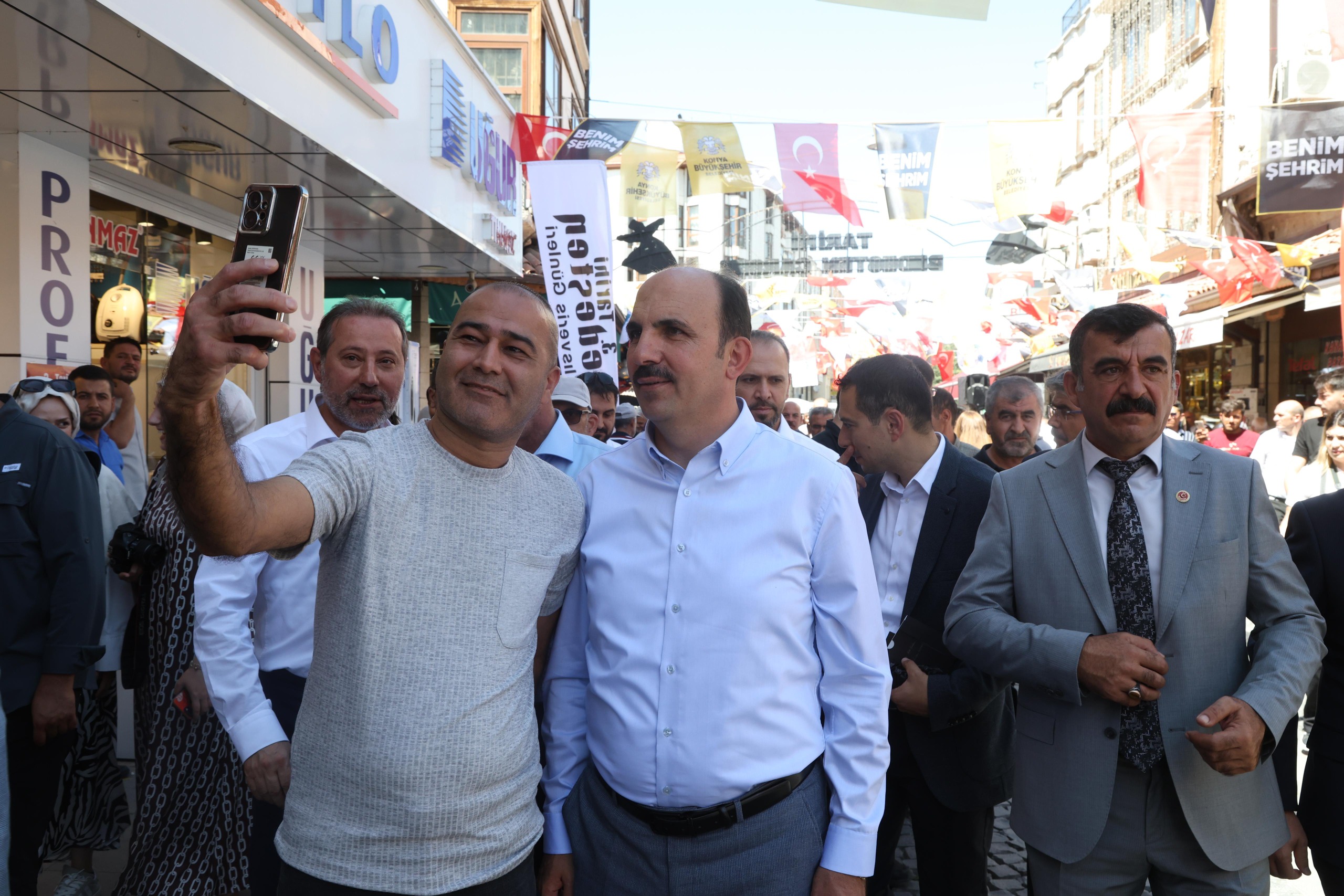 BAŞKAN ALTAY 3. TARİHİ BEDESTEN ALIŞVERİŞ GÜNLERİ’NİN AÇILIŞINI YAPTI