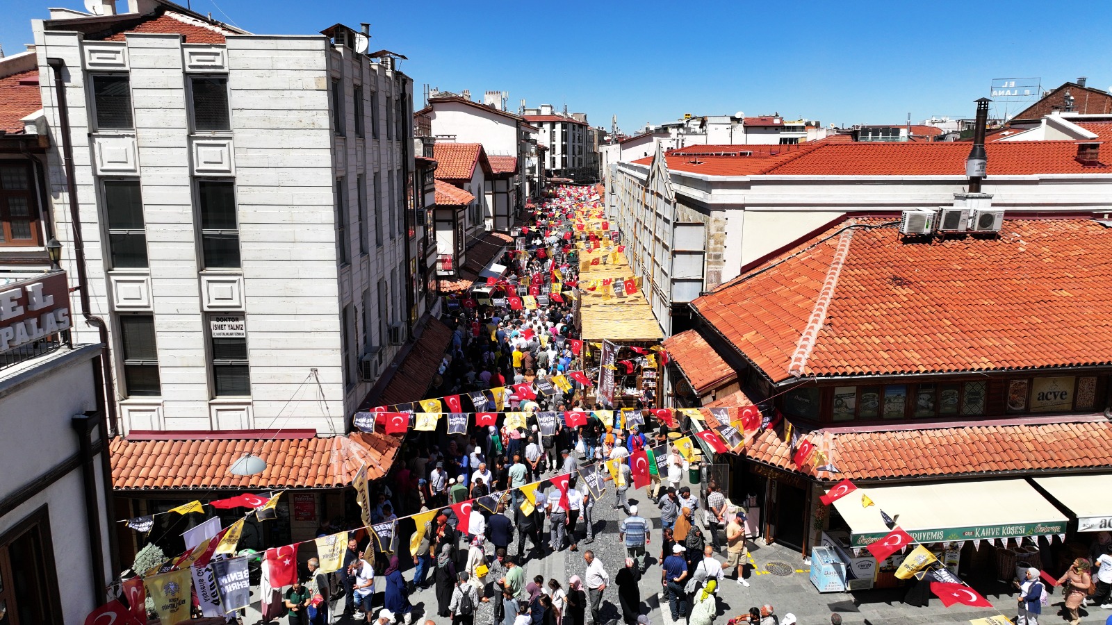 BAŞKAN ALTAY 3. TARİHİ BEDESTEN ALIŞVERİŞ GÜNLERİ’NE KATILAN HERKESE TEŞEKKÜR ETTİ
