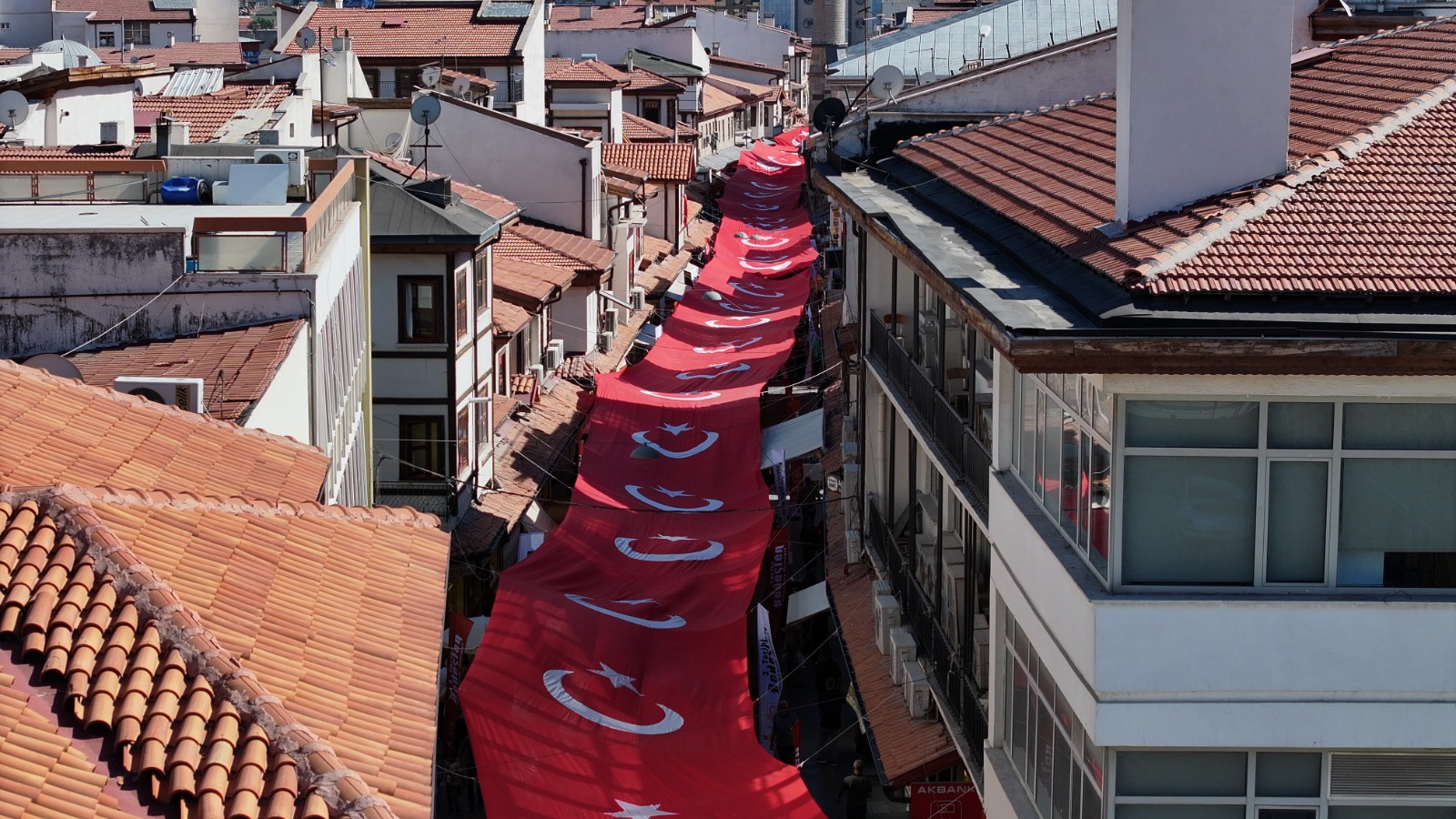 BAŞKAN ALTAY 3. TARİHİ BEDESTEN ALIŞVERİŞ GÜNLERİ’NE KATILAN HERKESE TEŞEKKÜR ETTİ