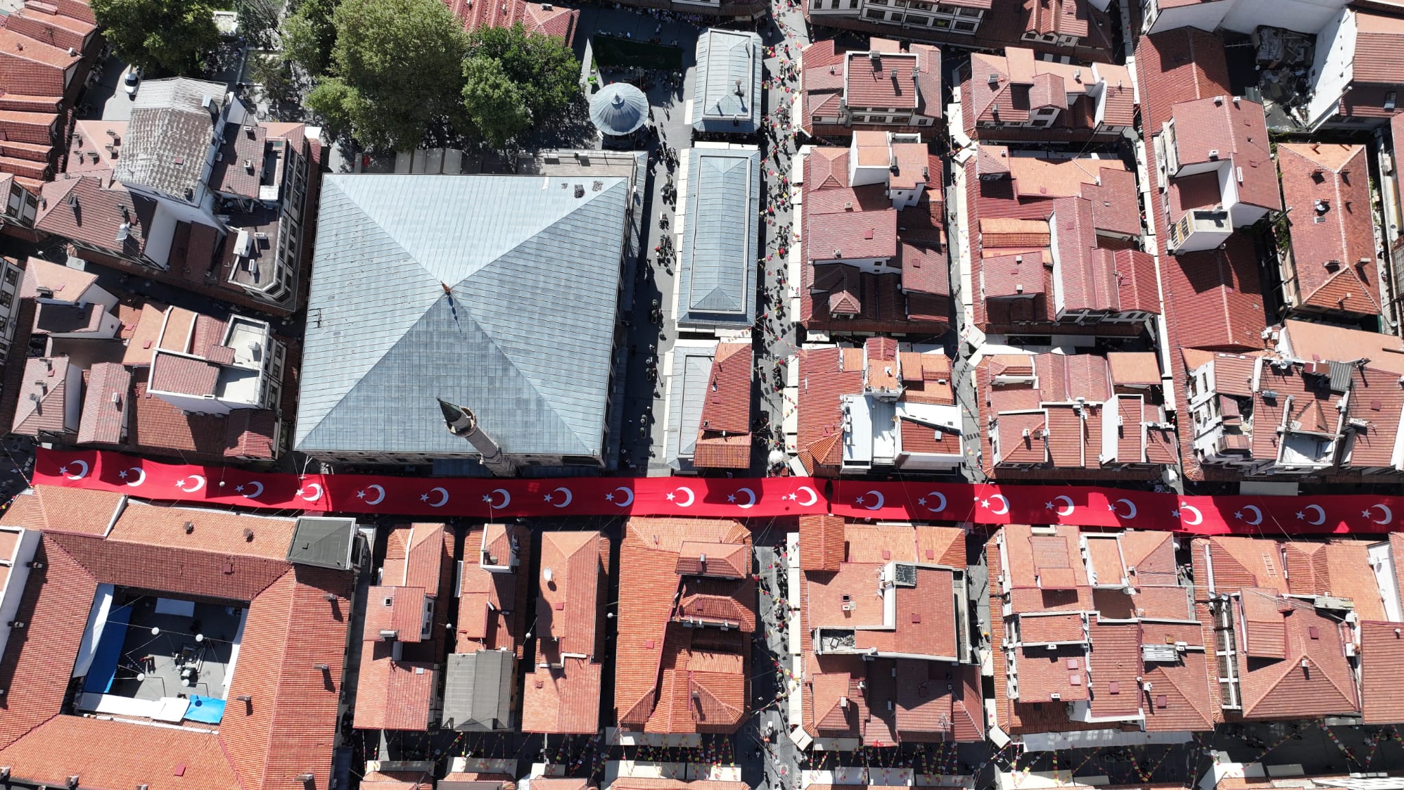 BAŞKAN ALTAY 3. TARİHİ BEDESTEN ALIŞVERİŞ GÜNLERİ’NE KATILAN HERKESE TEŞEKKÜR ETTİ