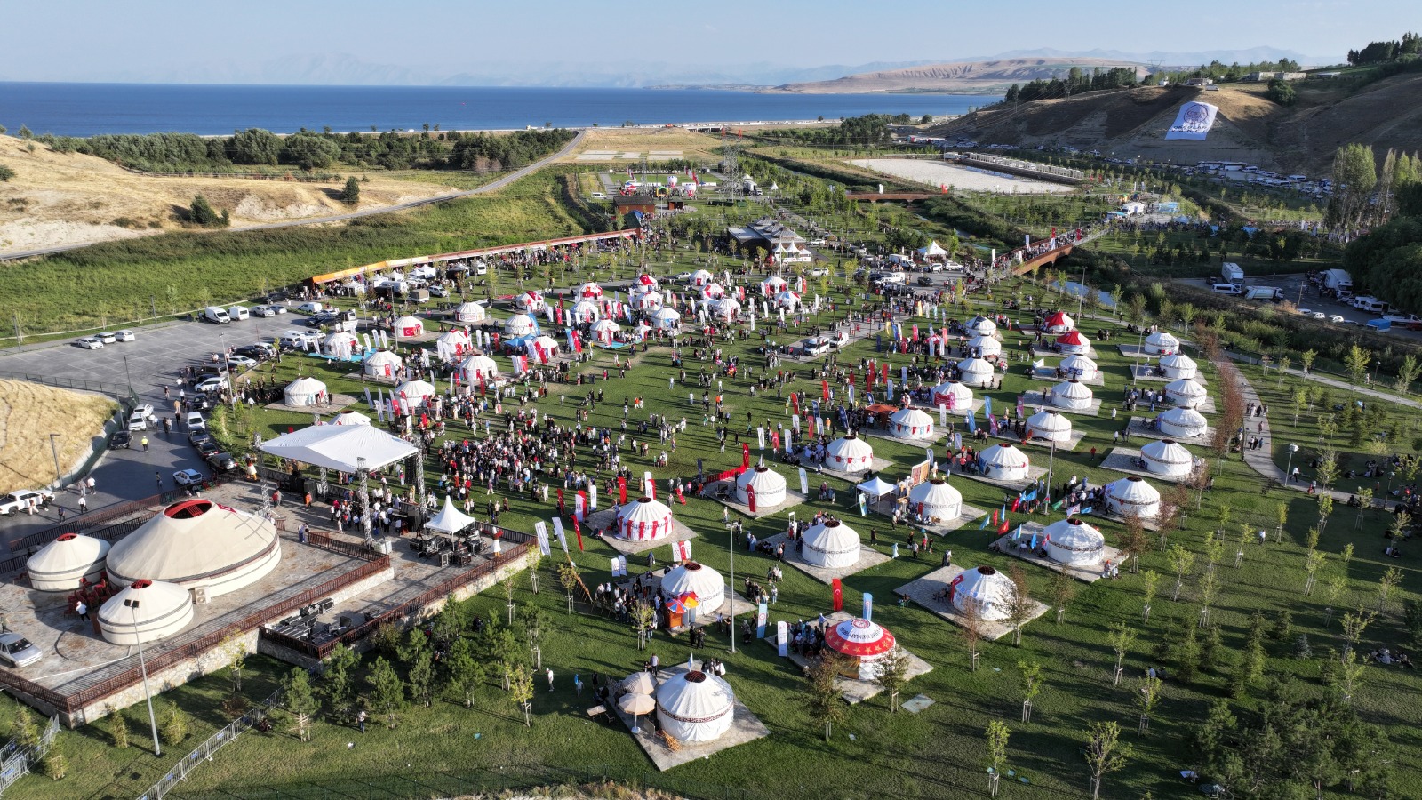 KONYA BÜYÜKŞEHİR MALAZGİRT ZAFERİ’NİN 953. YIL DÖNÜMÜ COŞKUSUNA EŞLİK EDİYOR