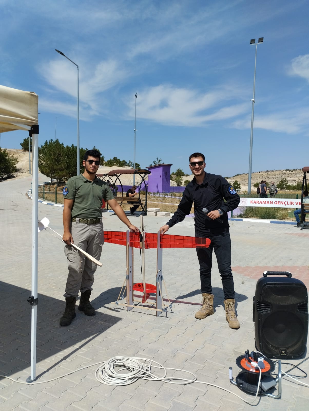 KAPSÜL TEKNOLOJİ PLATFORMU 6. ULUSLARARASI UZAY MODELLERİ ŞAMPİYONASI'NDA YILDIZLAŞTI