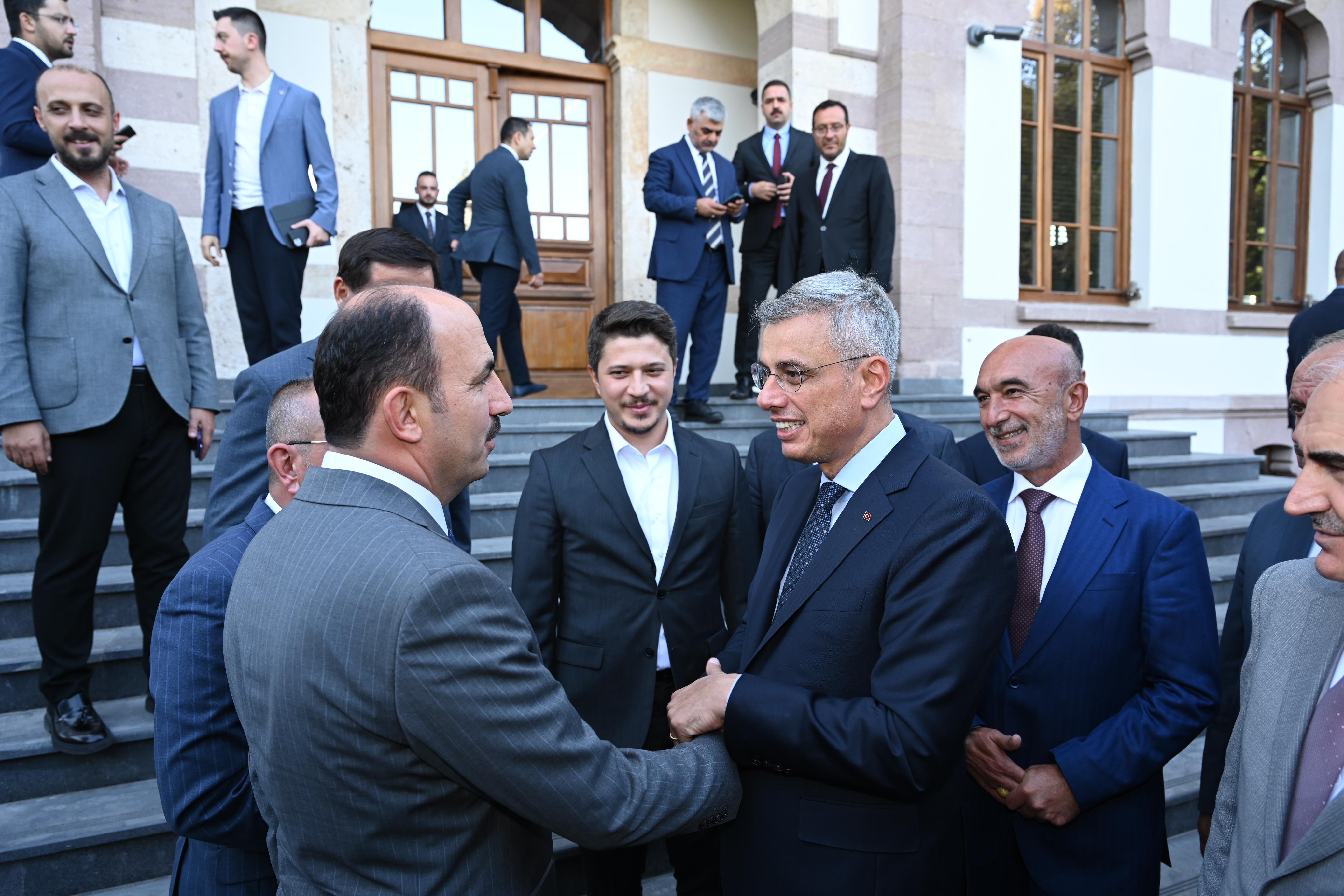 SAĞLIK BAKANI MEMİŞOĞLU BAŞKAN ALTAY’I ZİYARET ETTİ
