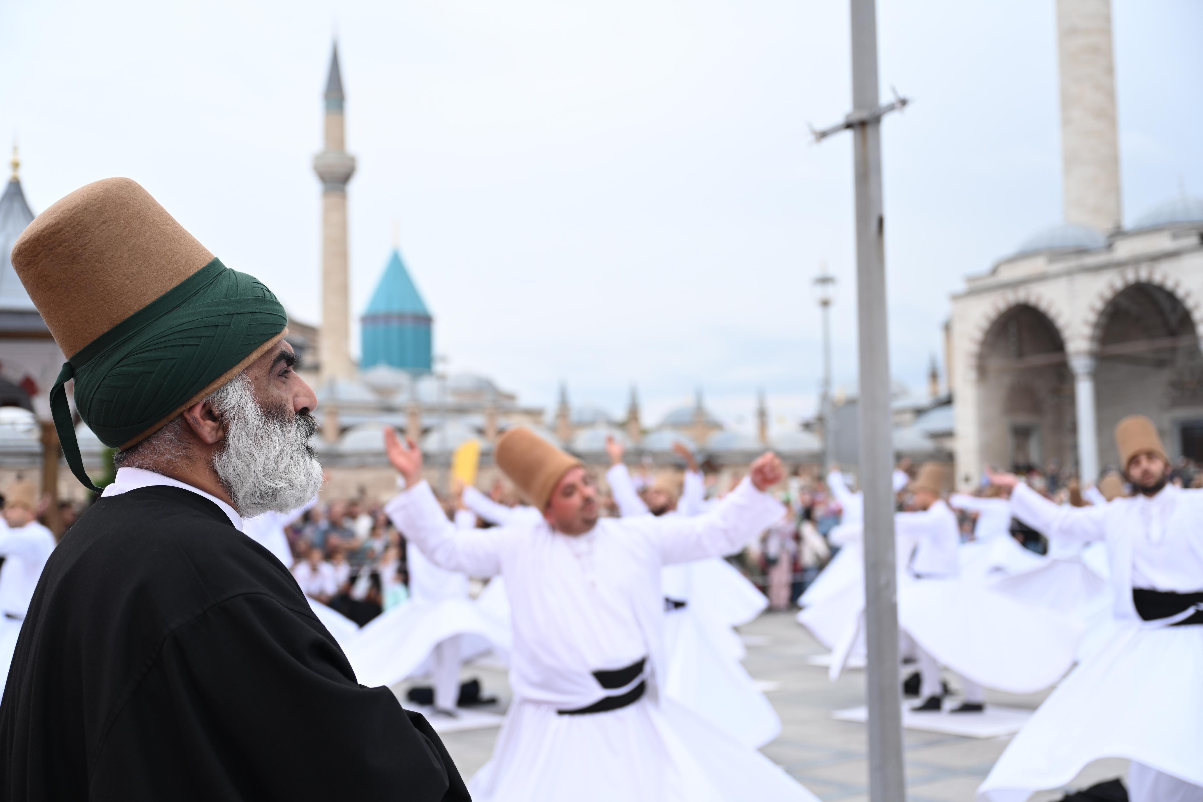 DÜNYAYI KONYA’DA BULUŞTURAN 21. MİSTİK MÜZİK FESTİVALİ COŞKUYLA BAŞLADI