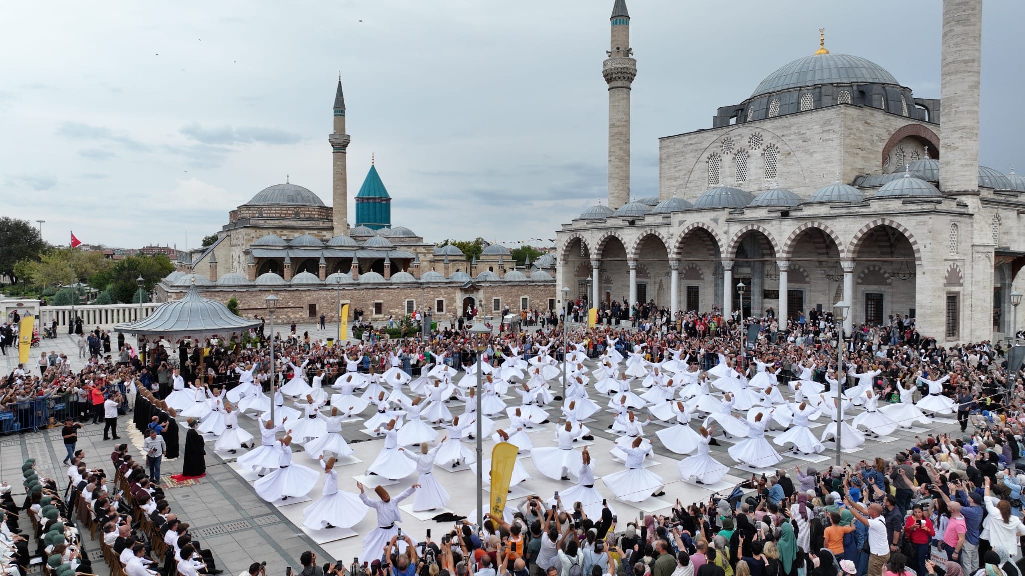 DÜNYAYI KONYA’DA BULUŞTURAN 21. MİSTİK MÜZİK FESTİVALİ COŞKUYLA BAŞLADI