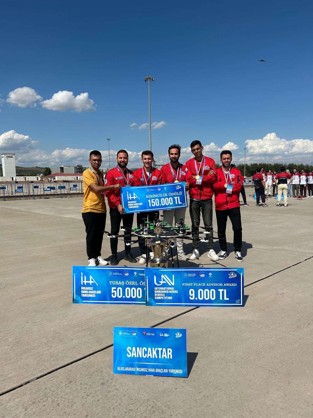 BAŞKAN ALTAY TEKNOFEST’E DAMGA VURAN KAPSÜL TAKIMLARINI TEBRİK ETTİ